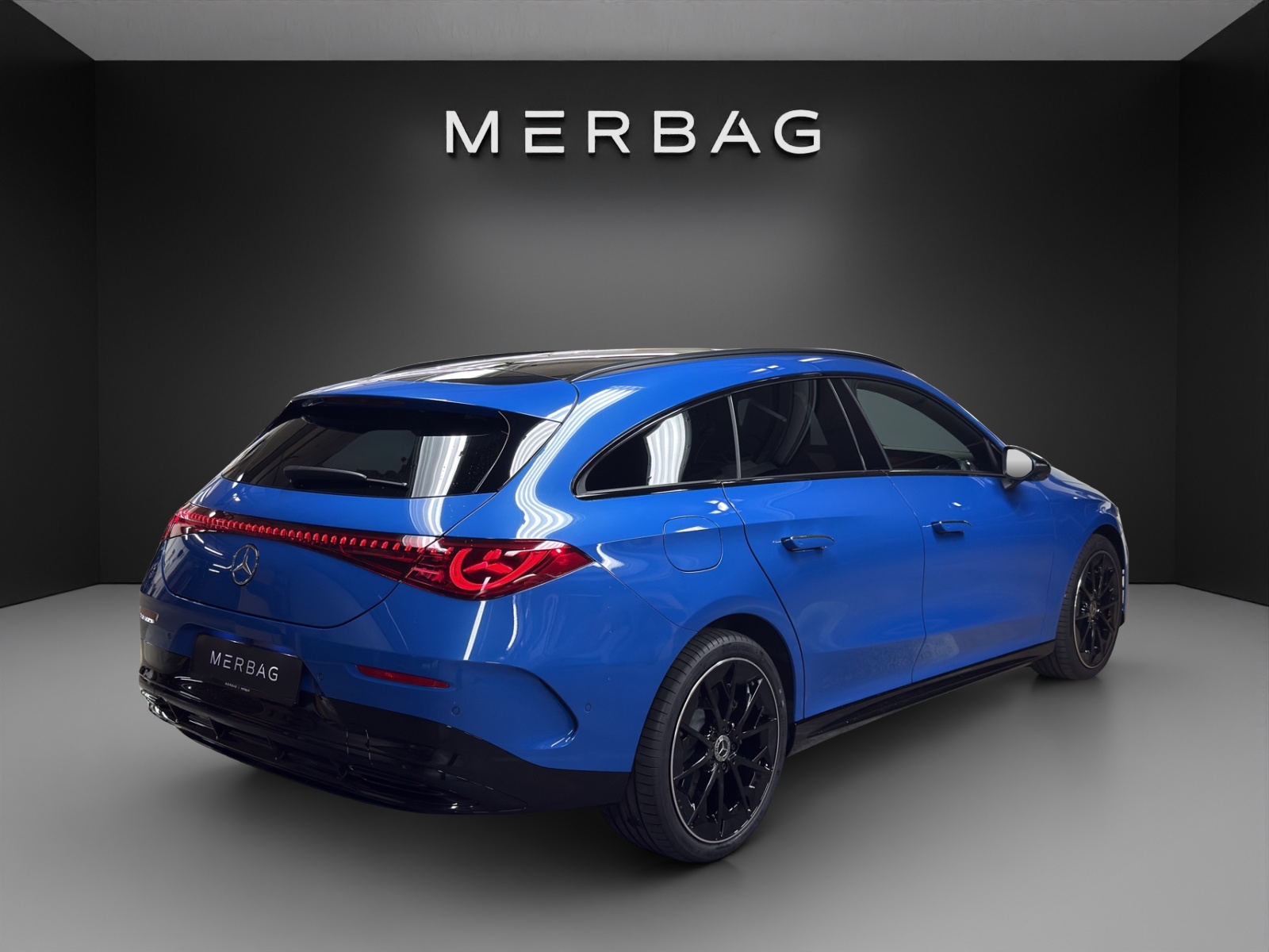 MERCEDES-BENZ CLA Shooting Brake 350 4Matic 85 kWh EQ-image-4