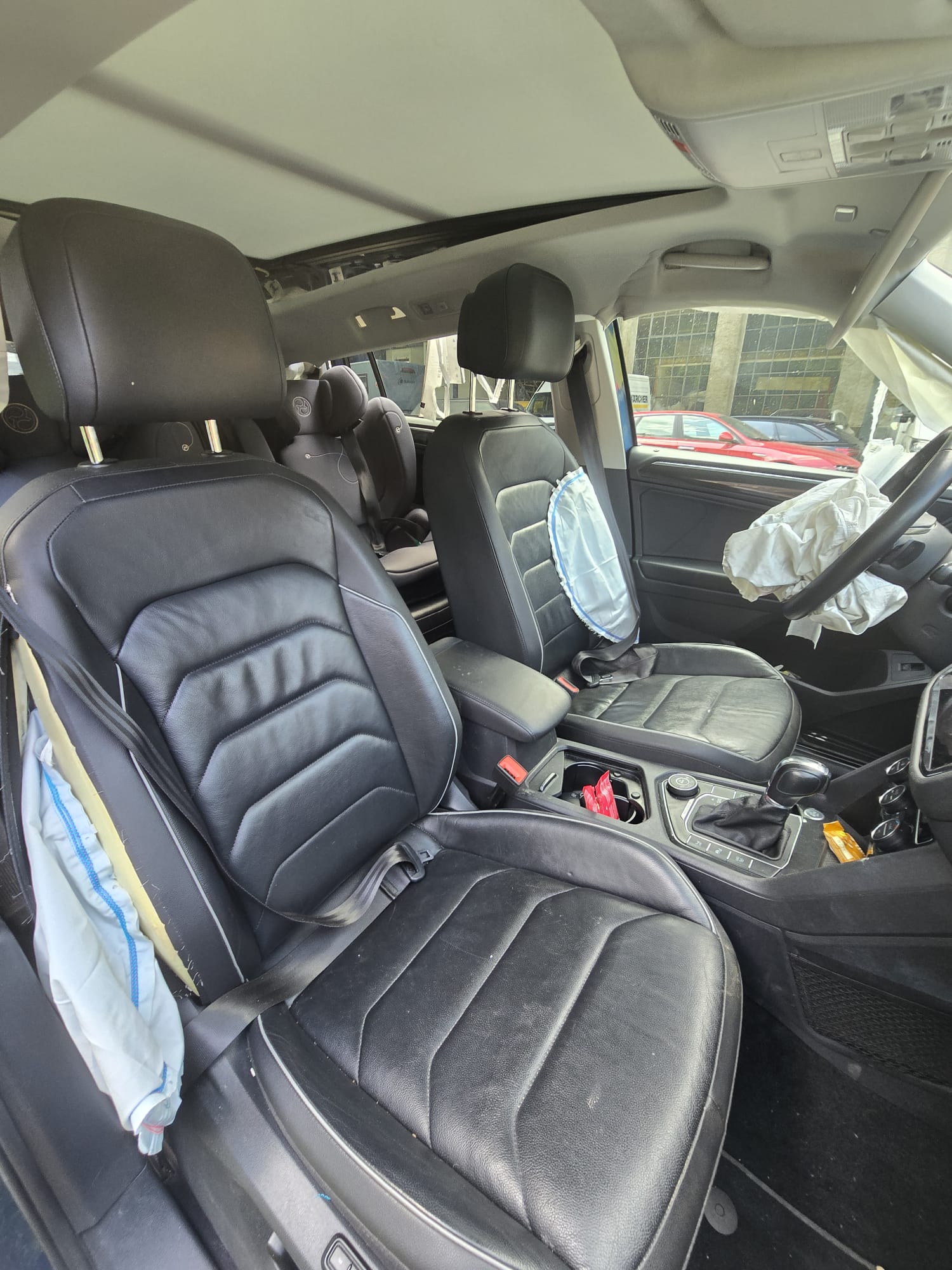 VW Tiguan Allspace 2.0TSI Highline 4Motion DSG-image-6