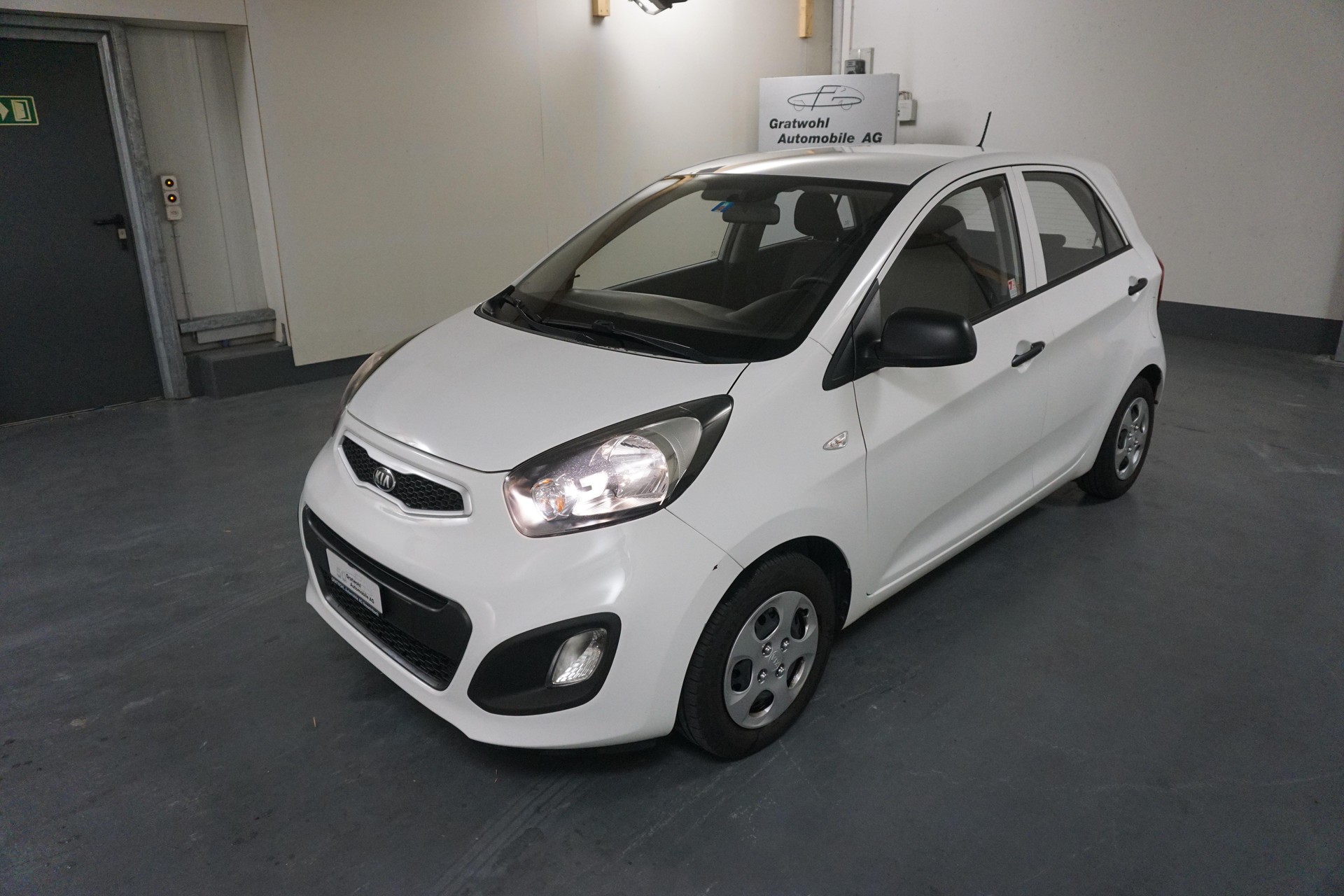 KIA Picanto 1.0 12V Classic-showroom-element-1