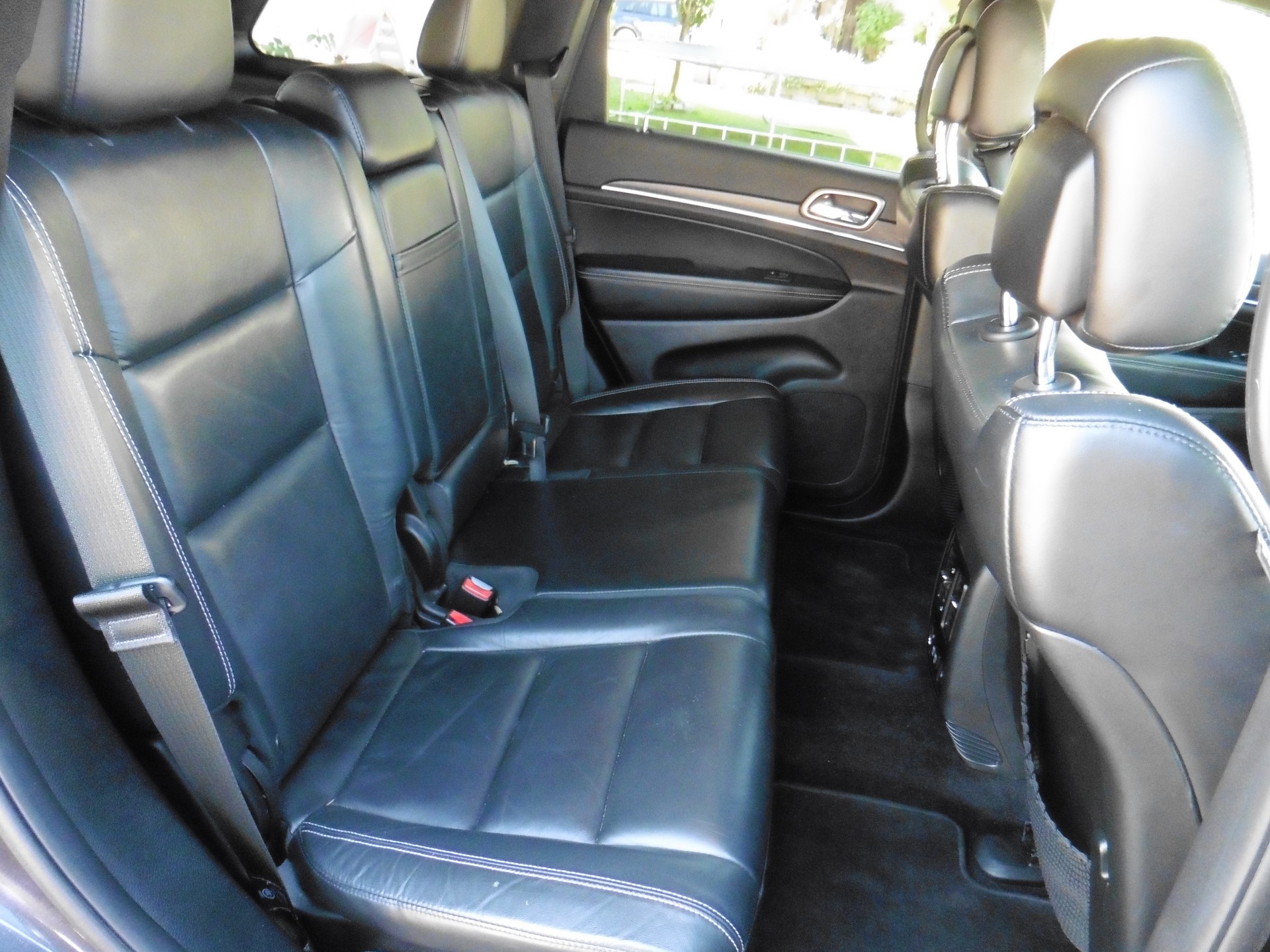 JEEP Grand Cherokee 3.0 CRD Limited Automatic-image-21