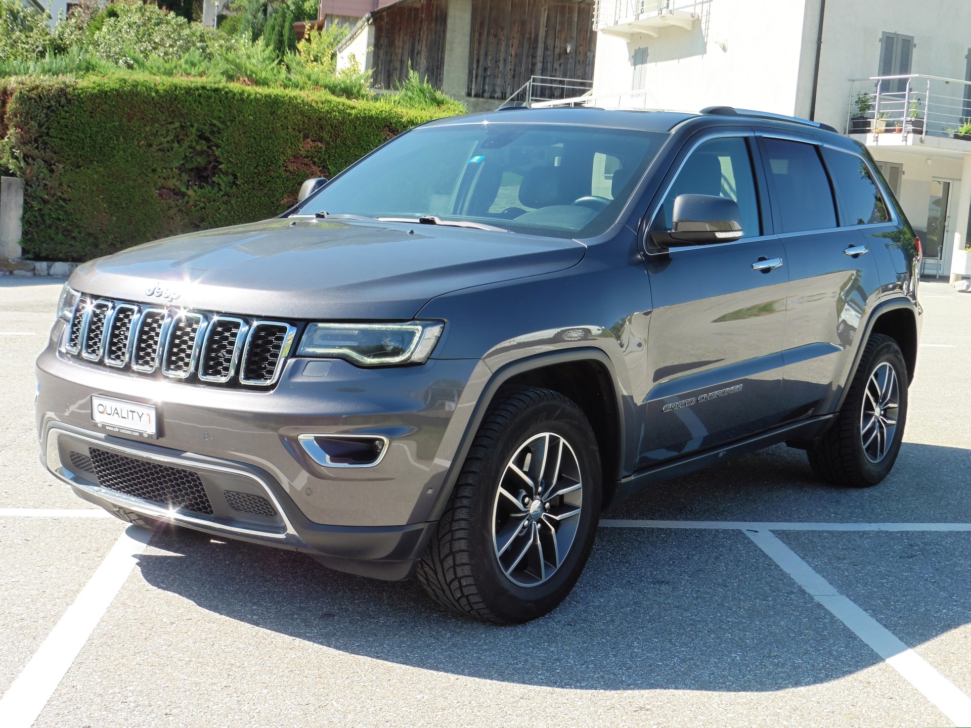 JEEP Grand Cherokee 3.0 CRD Limited Automatic-image-0