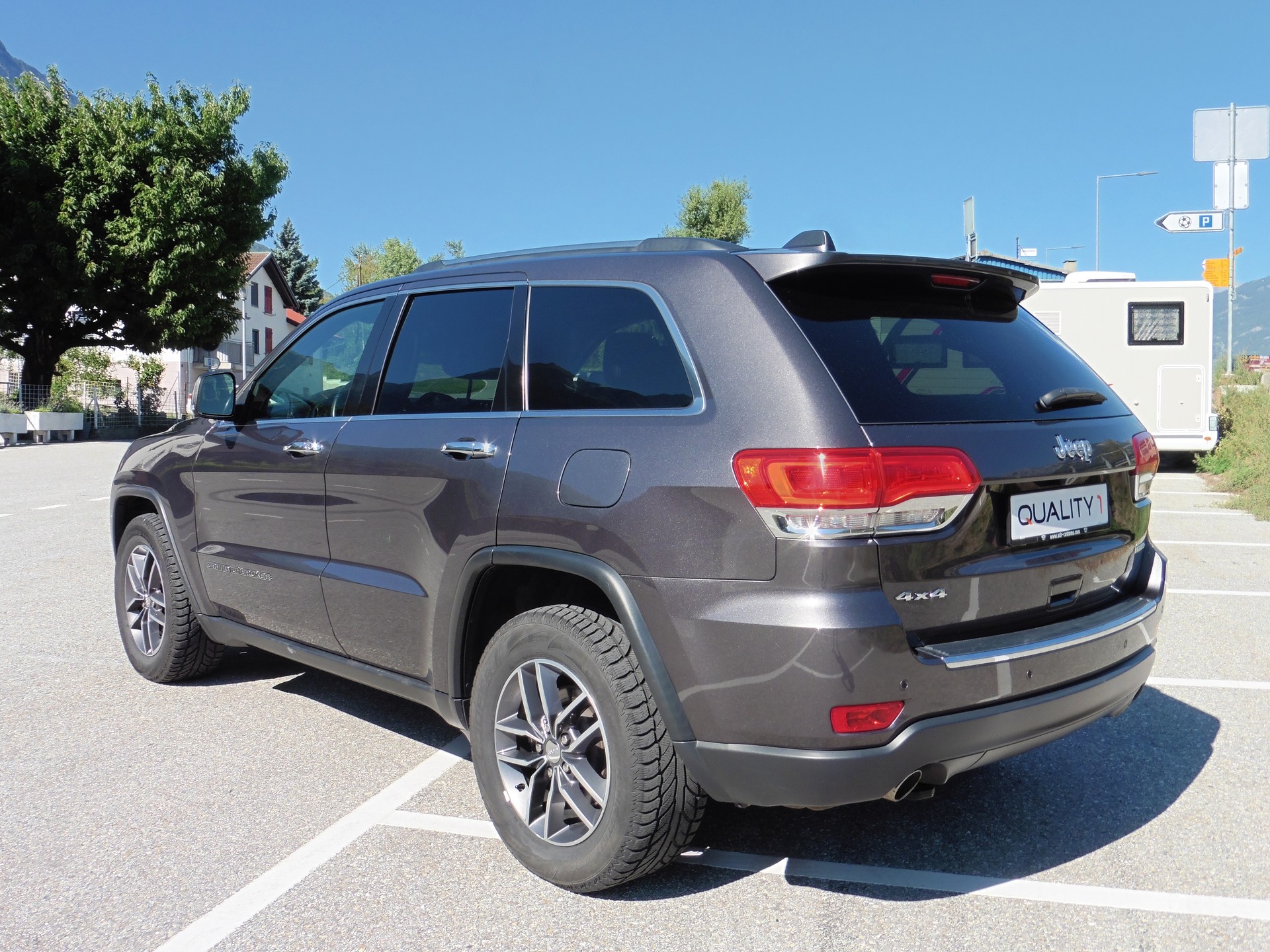 JEEP Grand Cherokee 3.0 CRD Limited Automatic-image-6