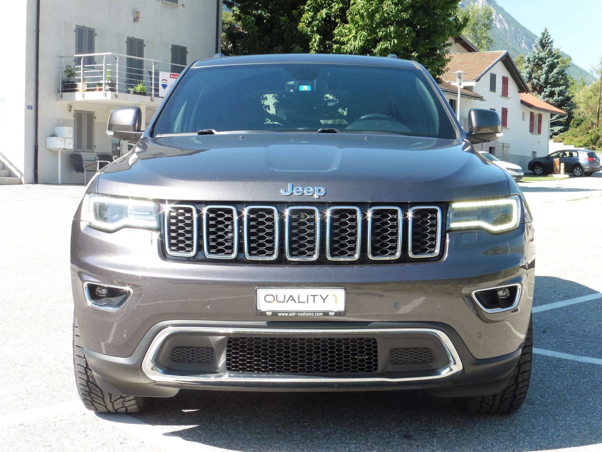 JEEP Grand Cherokee 3.0 CRD Limited Automatic-image-3