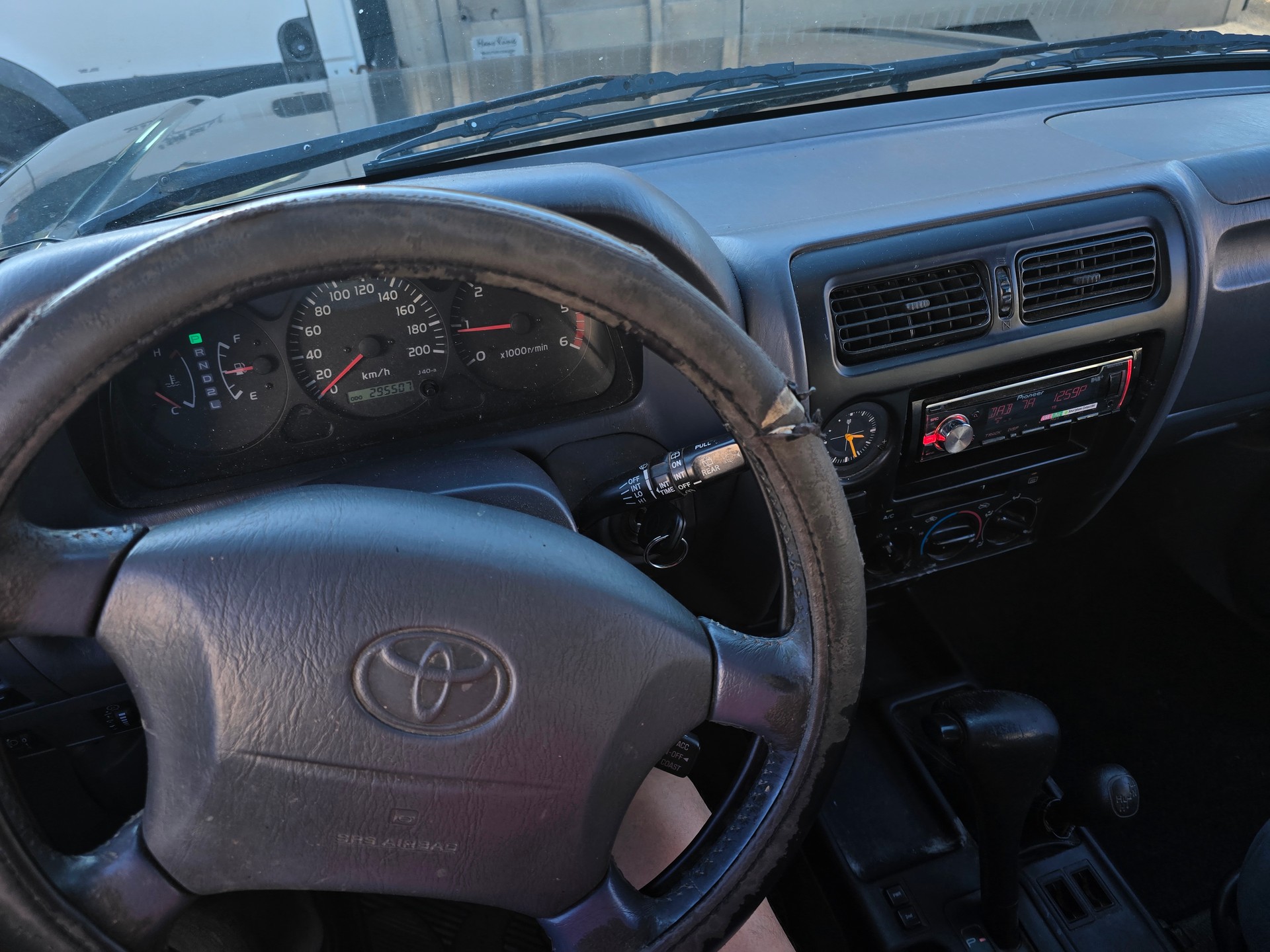 TOYOTA Land Cruiser 300 3.0 TD VX-image-6