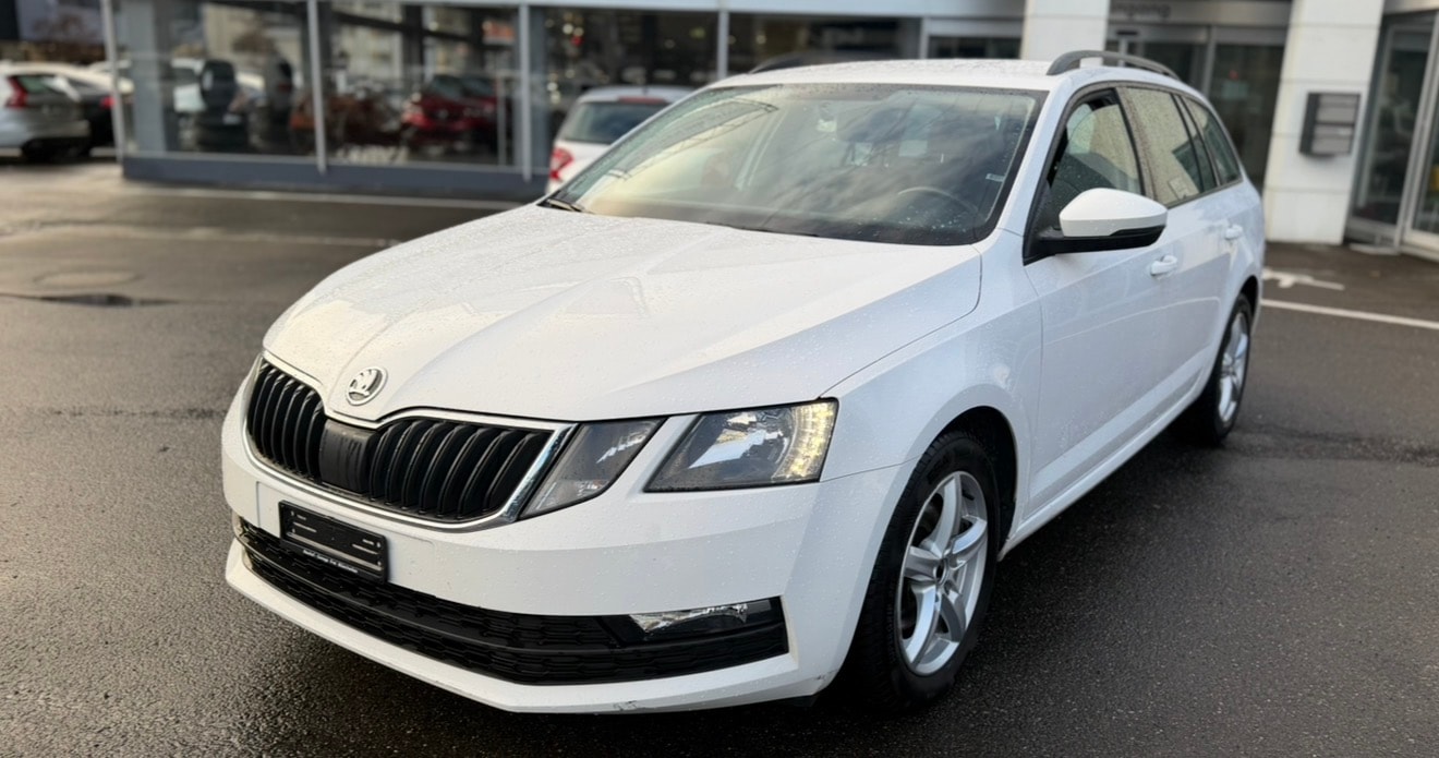 SKODA Octavia Combi 2.0 TDI Ambition 4x4-image-0