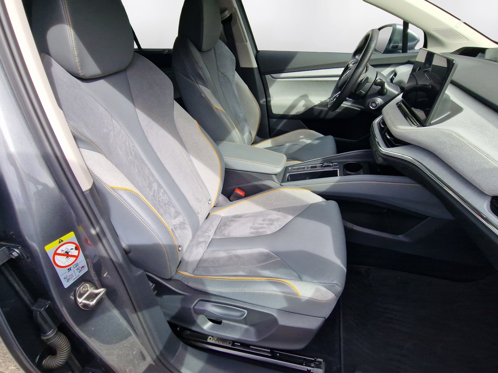 SKODA Enyaq iV 80x-image-13