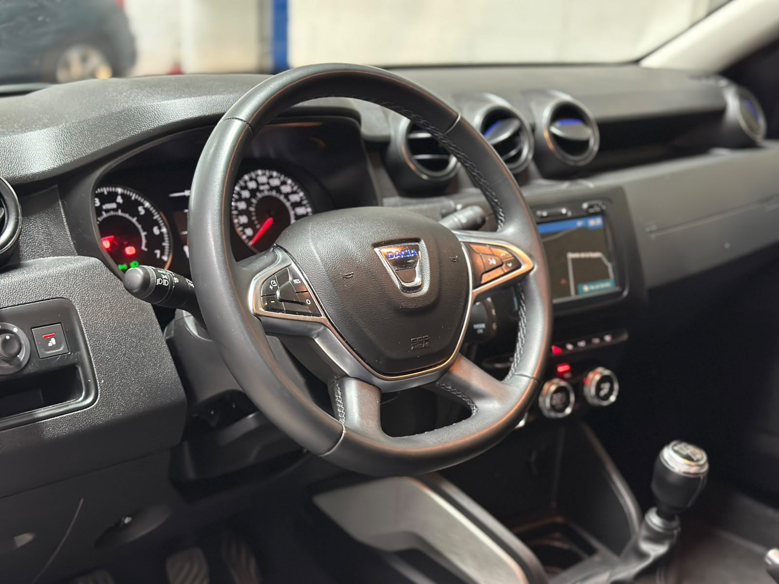 DACIA Duster TCe 150 Prestige 4x4-image-9