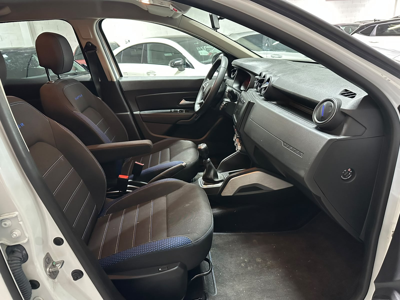 DACIA Duster TCe 150 Prestige 4x4-image-8