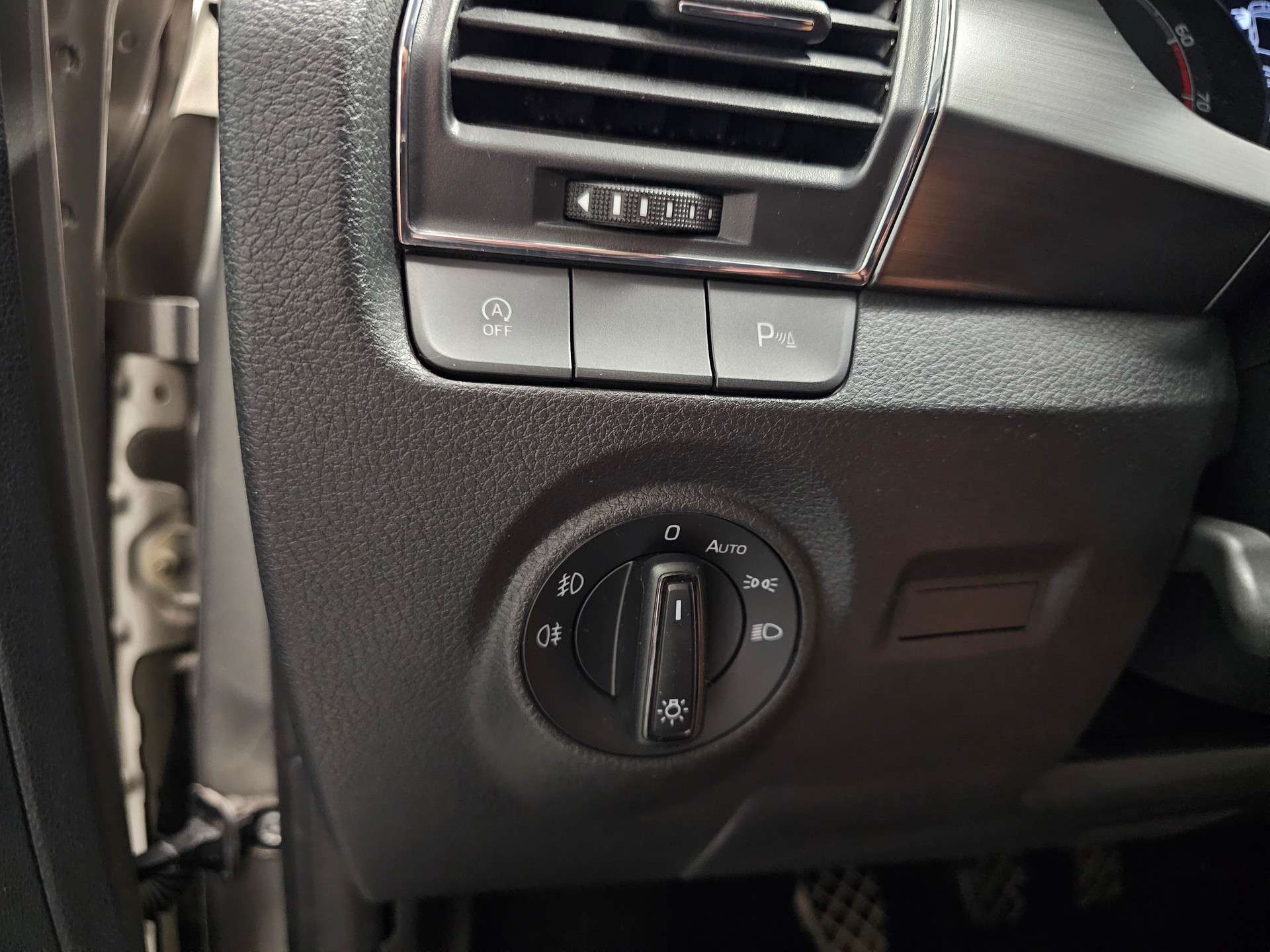 SKODA Fabia 1.0 TSI Soleil-image-20