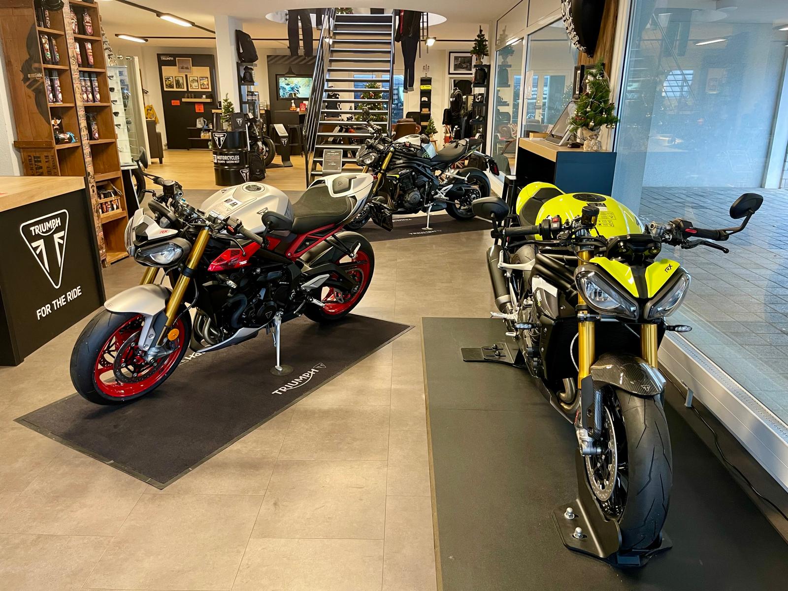 TRIUMPH Street Triple 765 RX-showroom-element-2