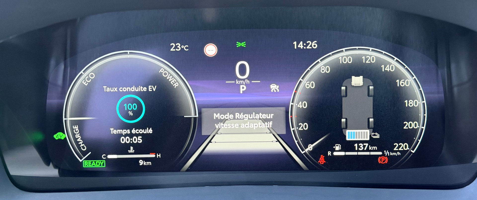 TOYOTA C-HR 1.8 HSD CVT Swiss Edition-image-18