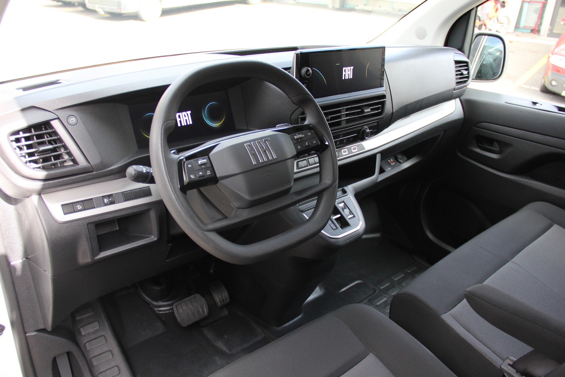 FIAT Scudo 2.0 BlueHDi L3 EAT8 **AUTOMAT** NAVI *RÜCKFAHRKAMERA* KLIMA *TEMPOMAT* 177-PS °°SOFORT-VERFÜGBAR°°-image-11