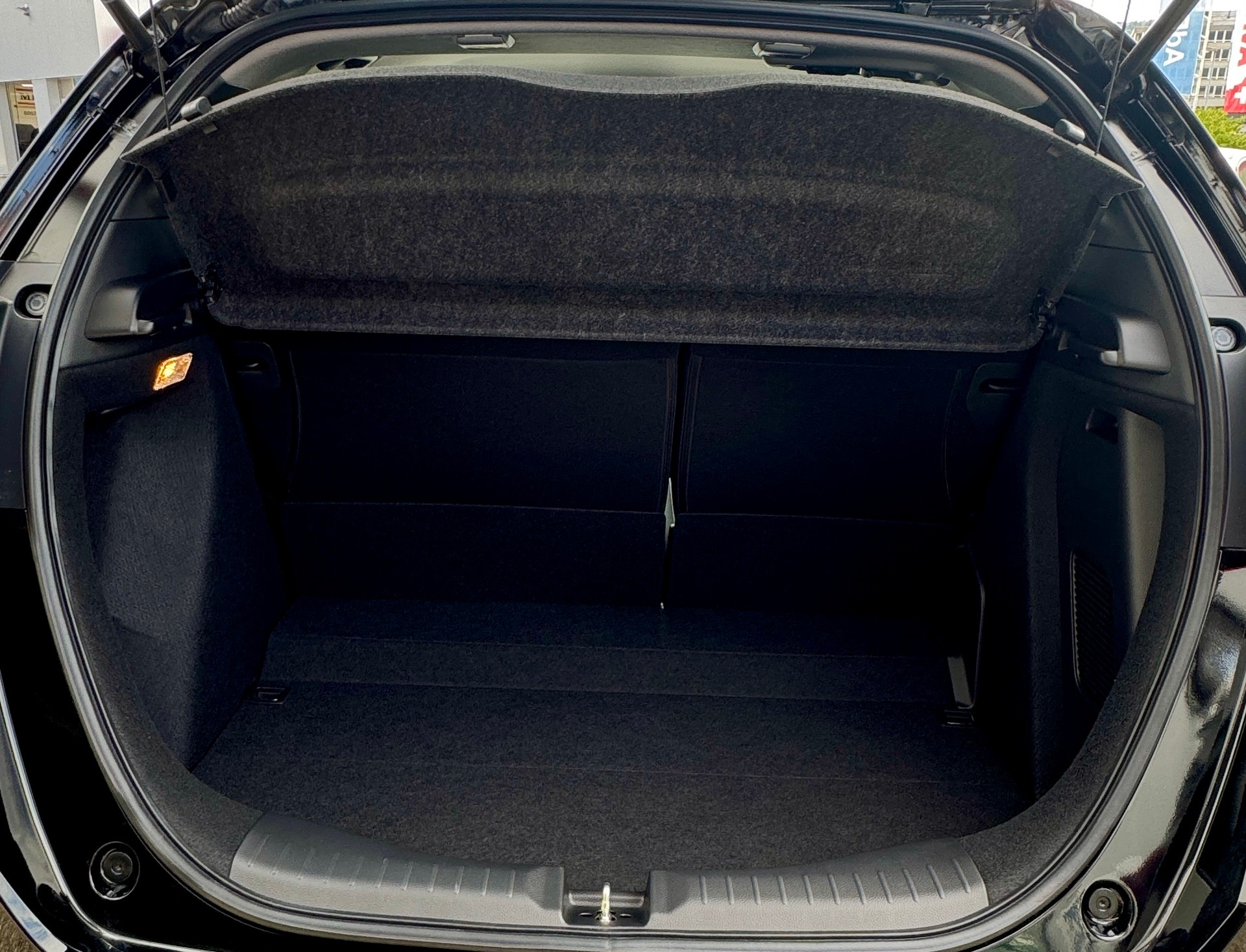 HONDA Jazz 1.5i-MMD Advance E-CVT 1.9% Leasing Aktion unschlagbar mit 8 Jahren Garantie-image-6