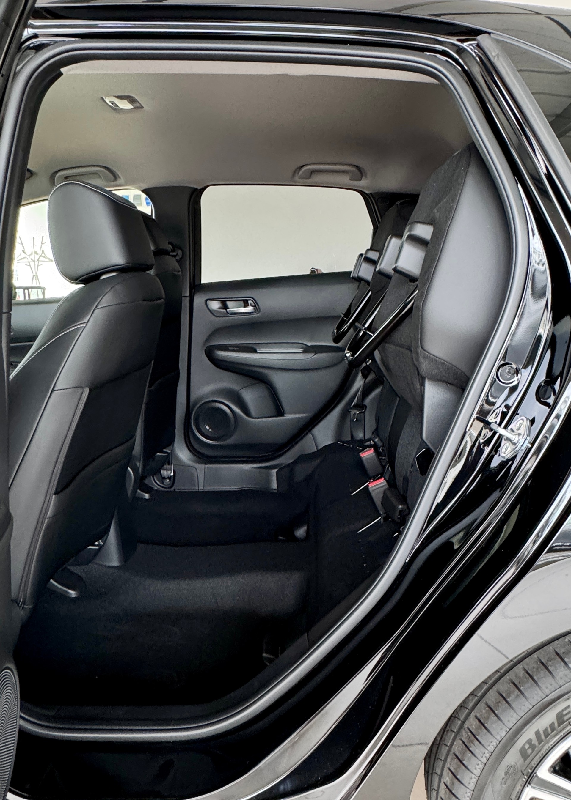 HONDA Jazz 1.5i-MMD Advance E-CVT 1.9% Leasing Aktion unschlagbar mit 8 Jahren Garantie-image-18