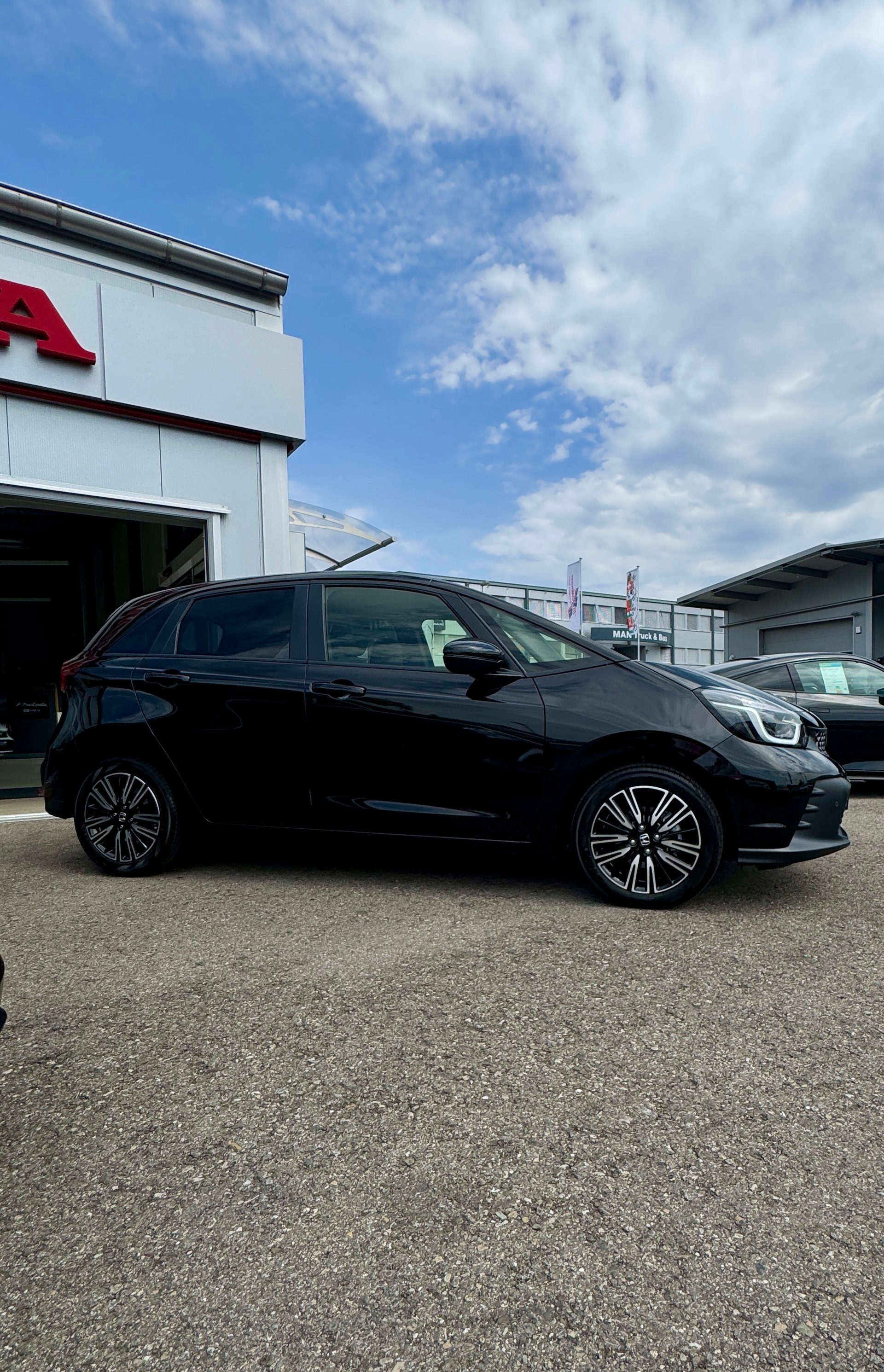 HONDA Jazz 1.5i-MMD Advance E-CVT 1.9% Leasing Aktion unschlagbar mit 8 Jahren Garantie-image-3