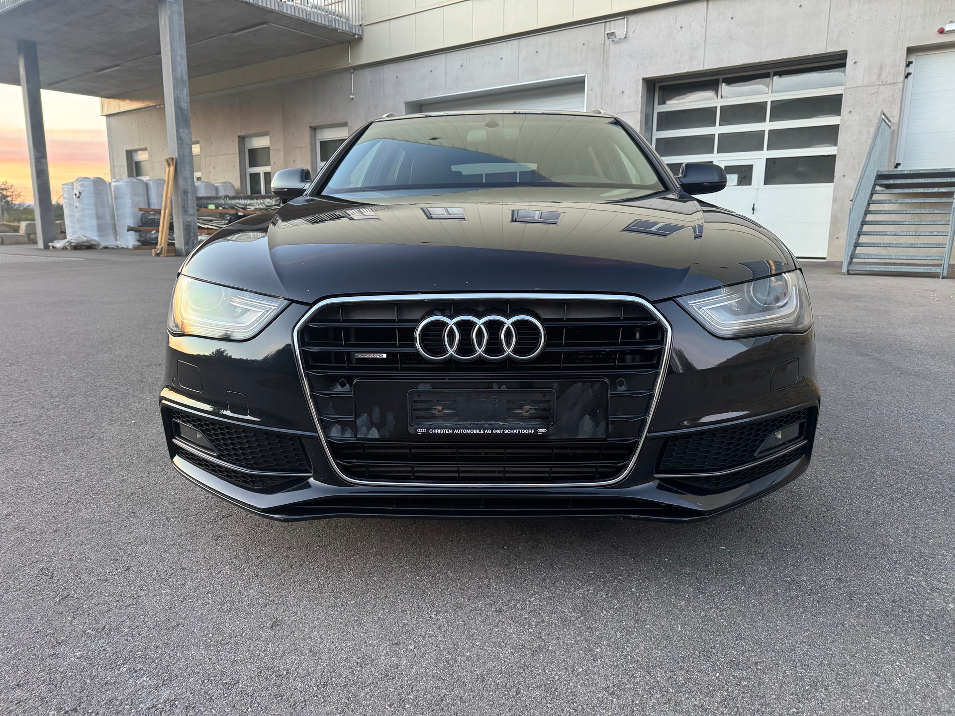 AUDI A4 Avant 3.0 TDI quattro S-tronic-image-7