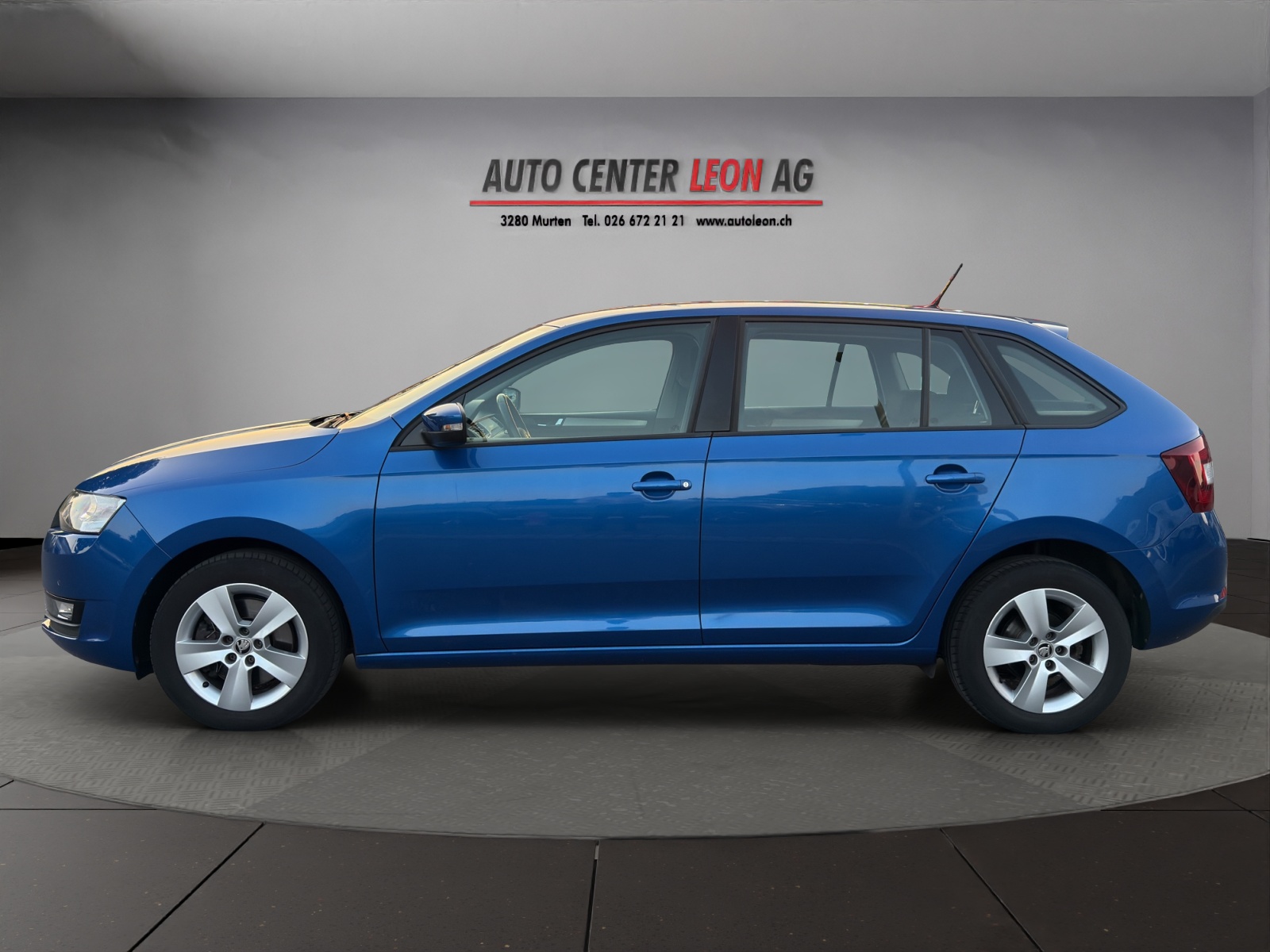 SKODA Rapid Spaceback 1.0 TSI Ambition-image-2