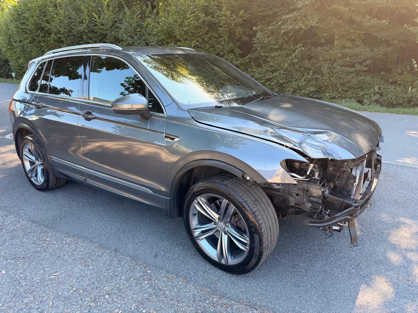 VW Tiguan 2.0TSI R-Line 4Motion DSG-image-0