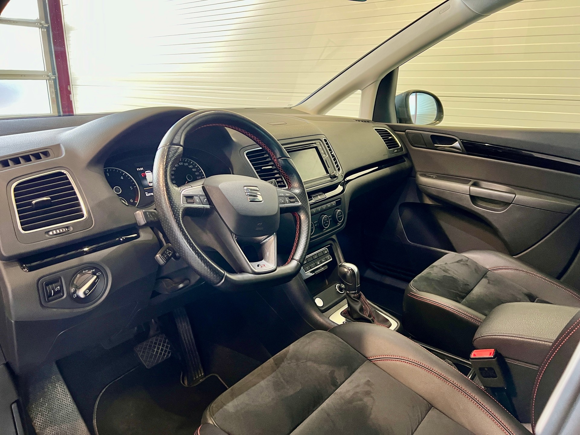 SEAT Alhambra 2.0 TDI FR Line DSG-image-6
