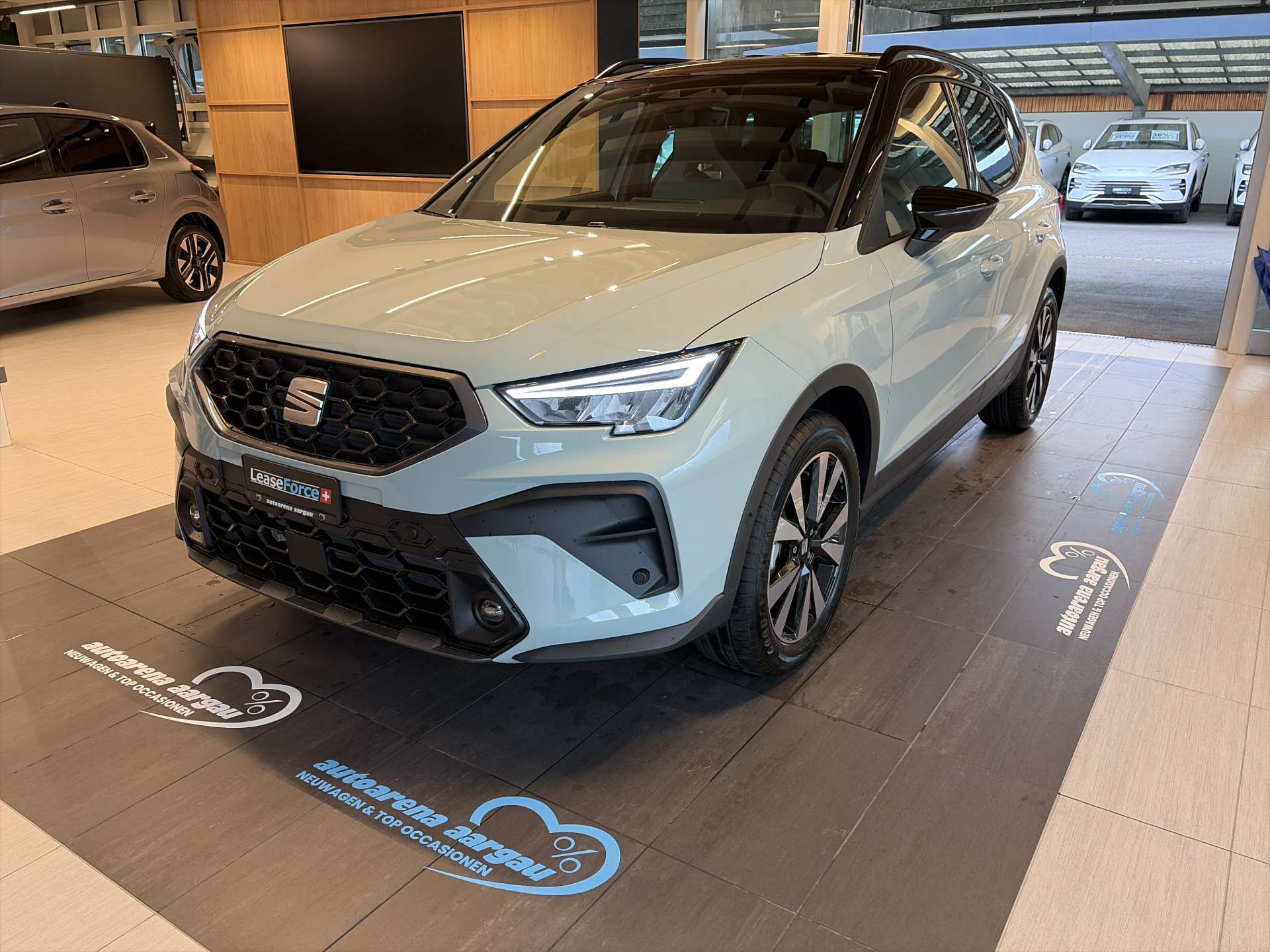 SEAT Arona 1.0 TSi Eco FR DSG-Automat-image-0