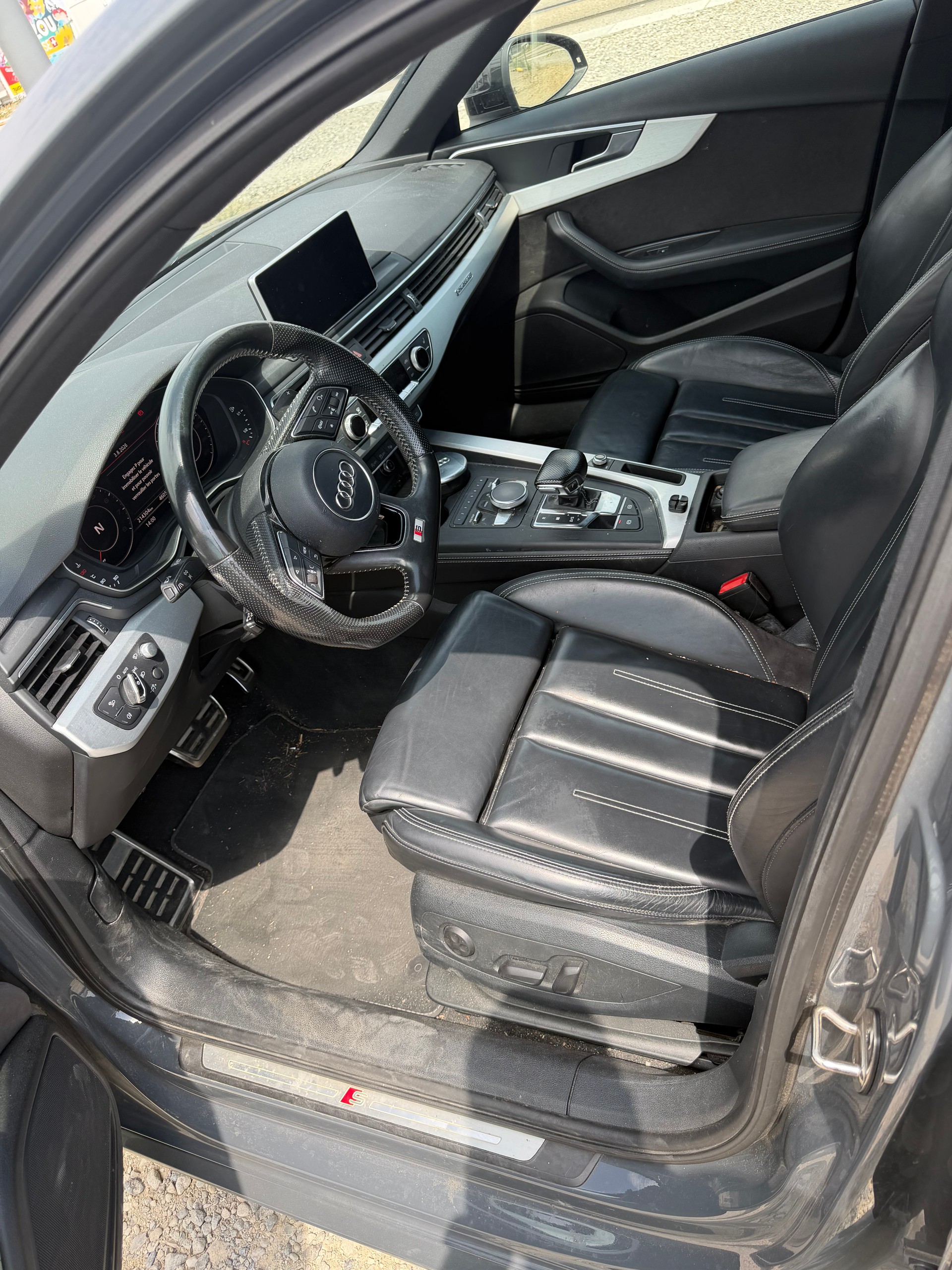 AUDI A4 Avant 2.0 TFSI Sport quattro S-tronic-image-3