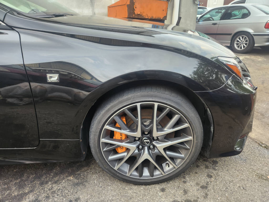 LEXUS RC 200t F-Sport-image-5
