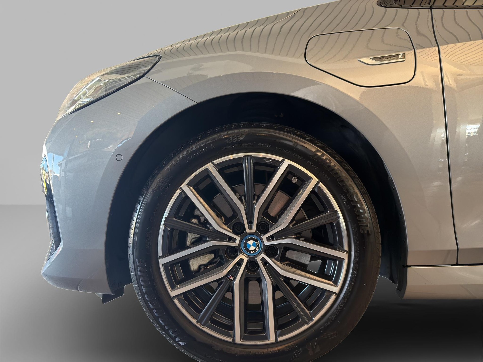 BMW 230e xDrive ActiveTourer MSport-image-8