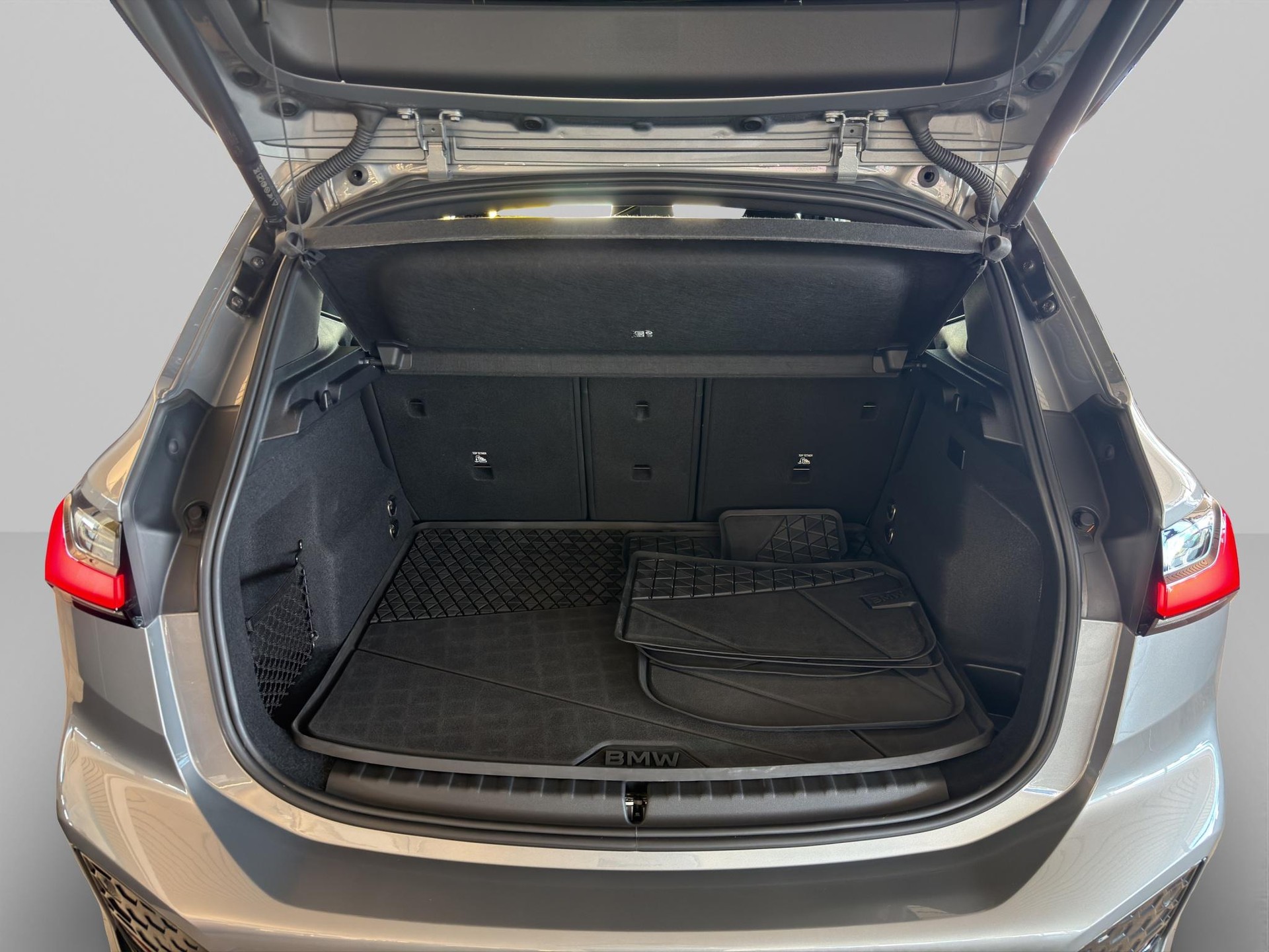 BMW 230e xDrive ActiveTourer MSport-image-9