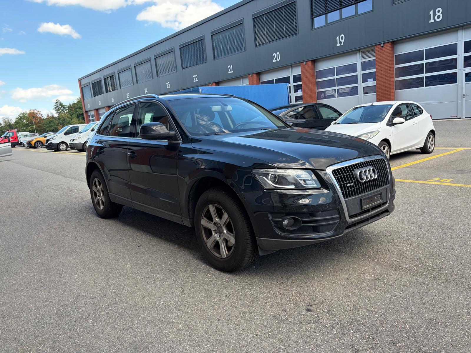 AUDI Q5 2.0 TFSI quattro S-tronic-image-0