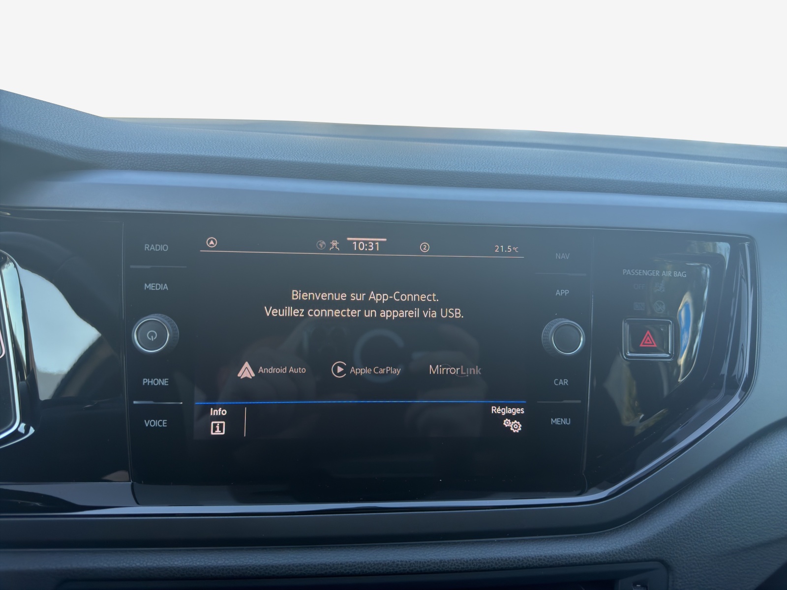 VW Taigo 1.0 TSI R-Line DSG-image-13