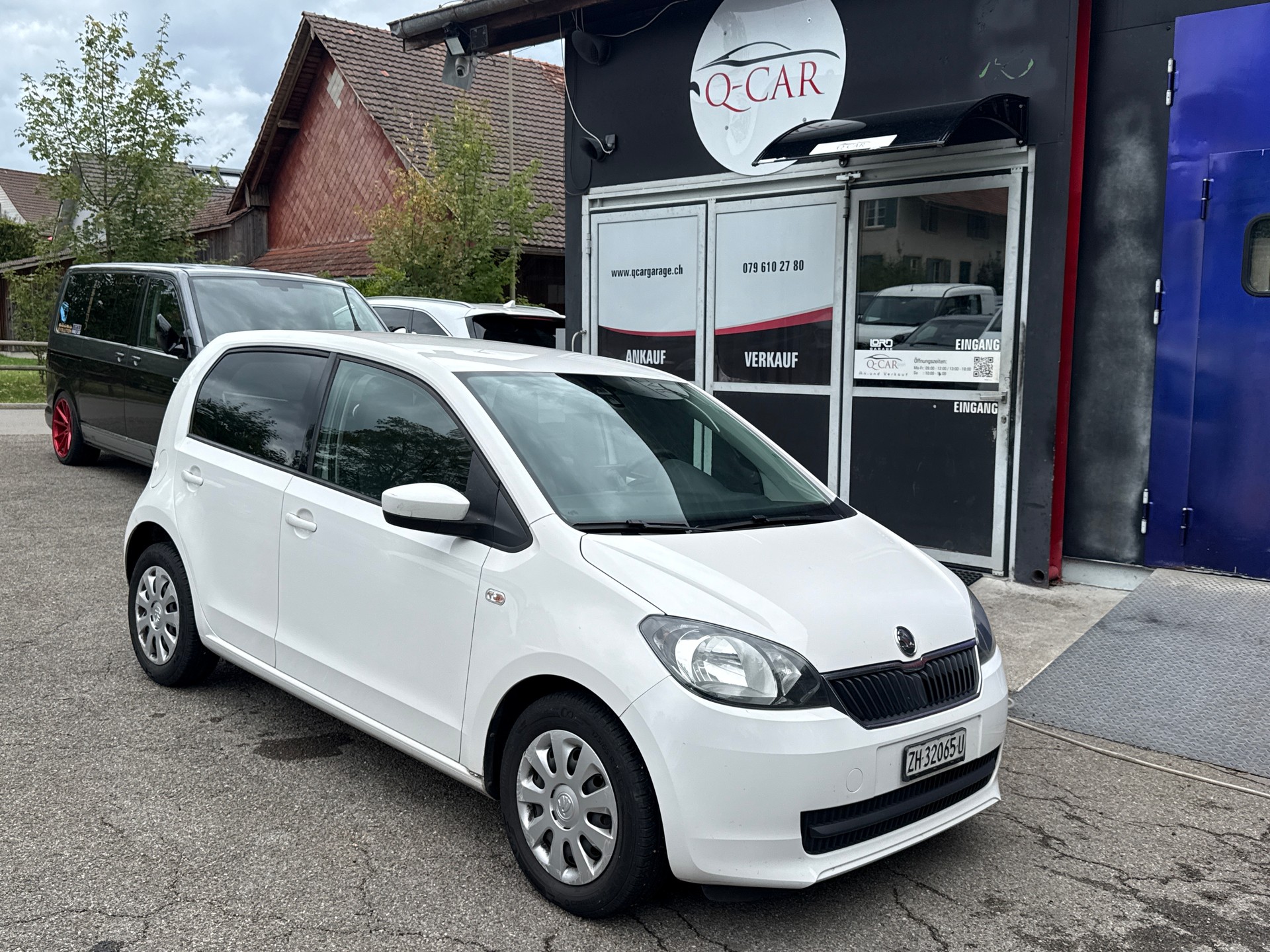 SKODA Citigo 1.0 Elegance-image-0