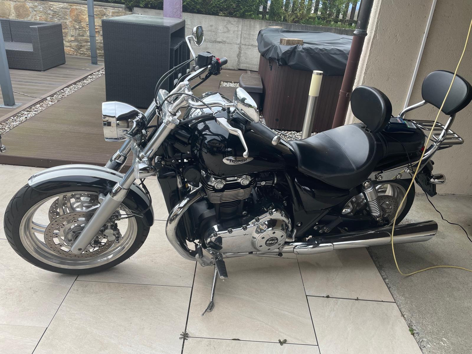 TRIUMPH Thunderbird 1600 ABS-image-5