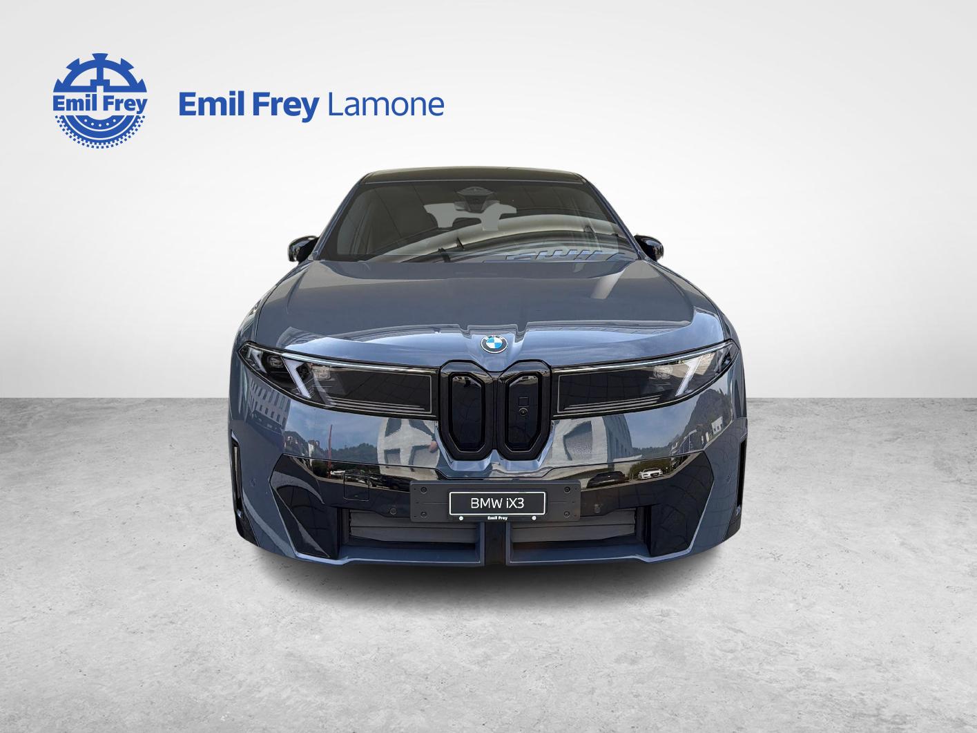 BMW iX3 50 xDrive-image-7