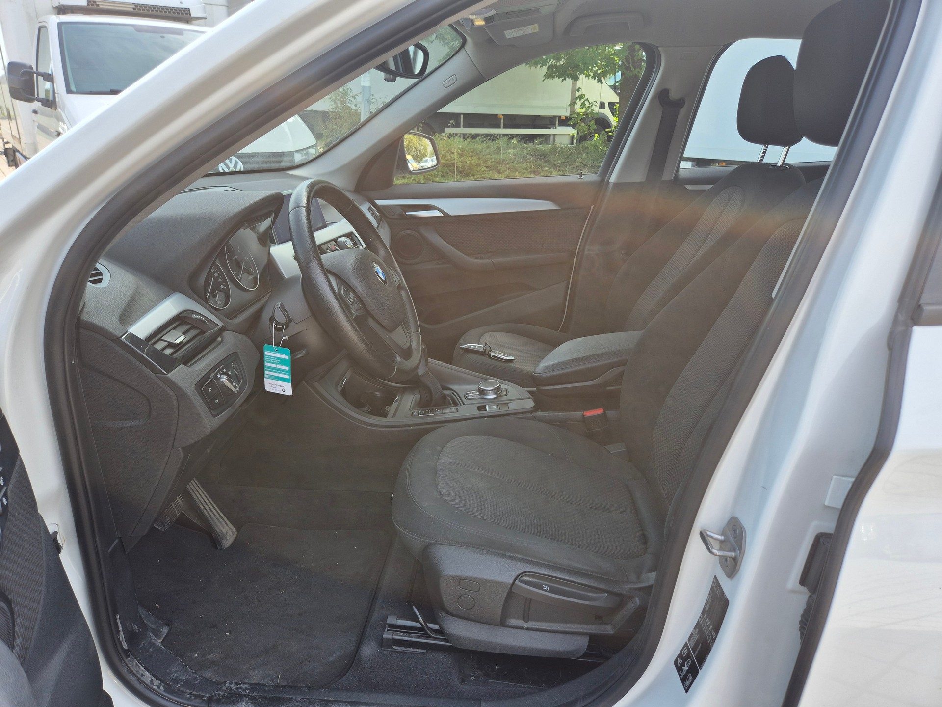 BMW X1 xDrive 18d xLine Steptronic-image-9