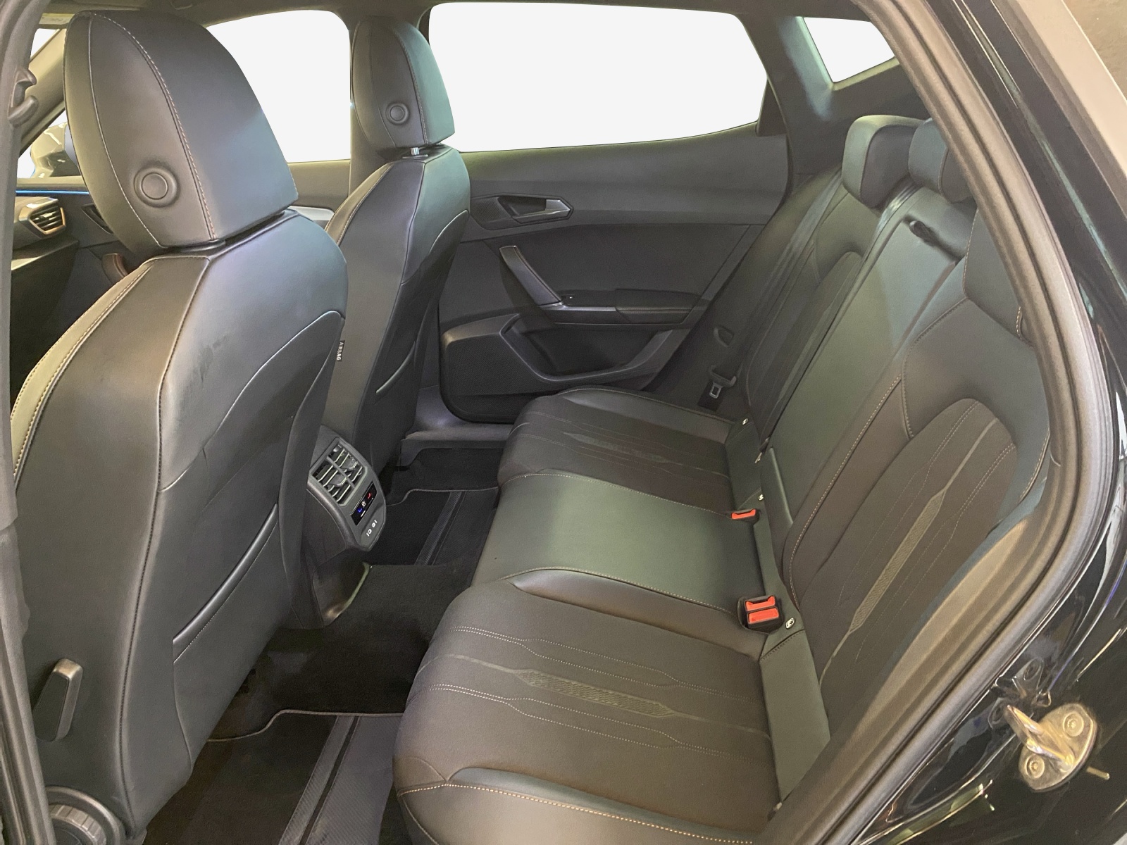 CUPRA Formentor 1.5 TSI DSG-image-11