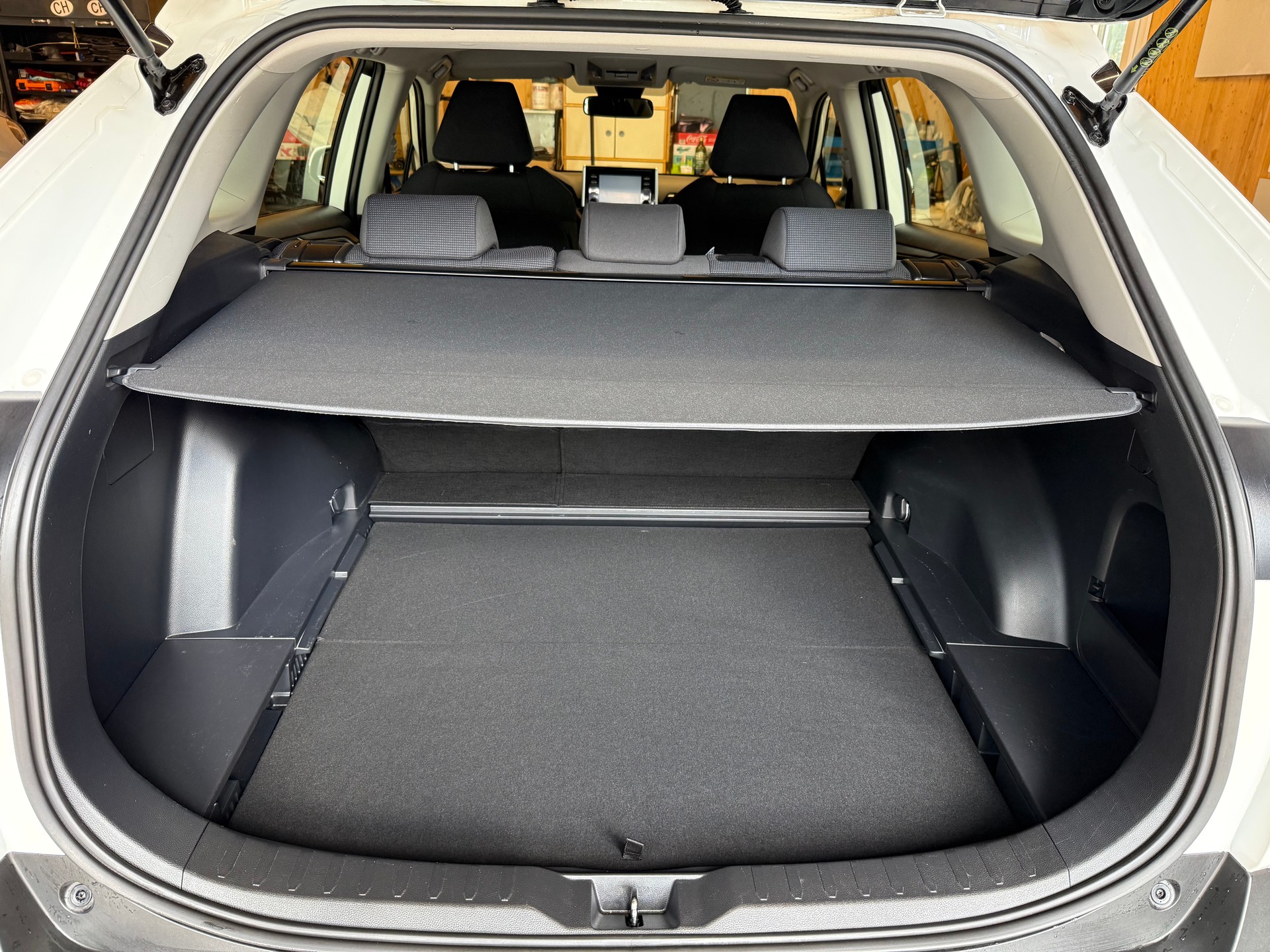 TOYOTA RAV-4 2.0 Active 2WD-image-14