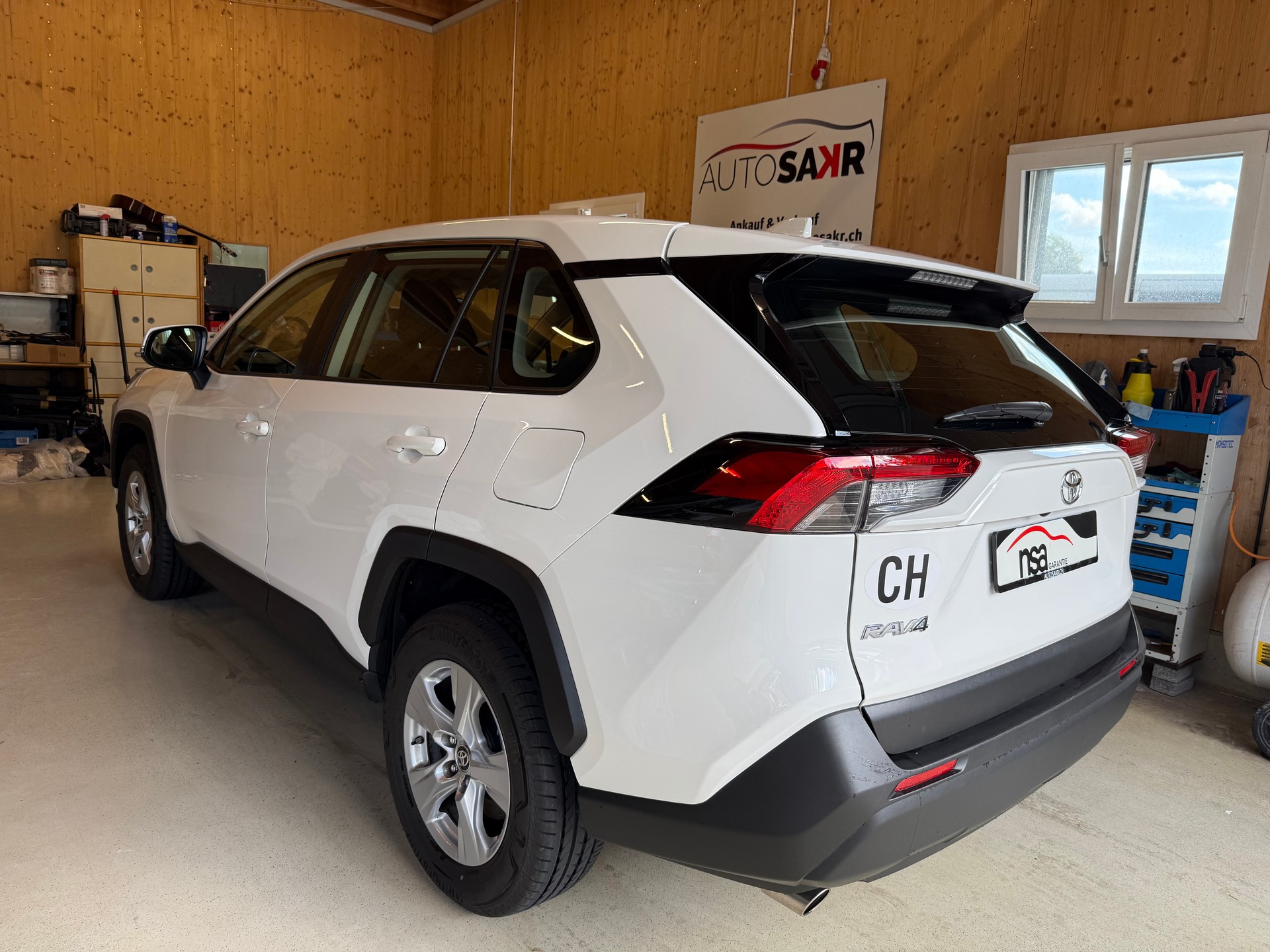 TOYOTA RAV-4 2.0 Active 2WD-image-5