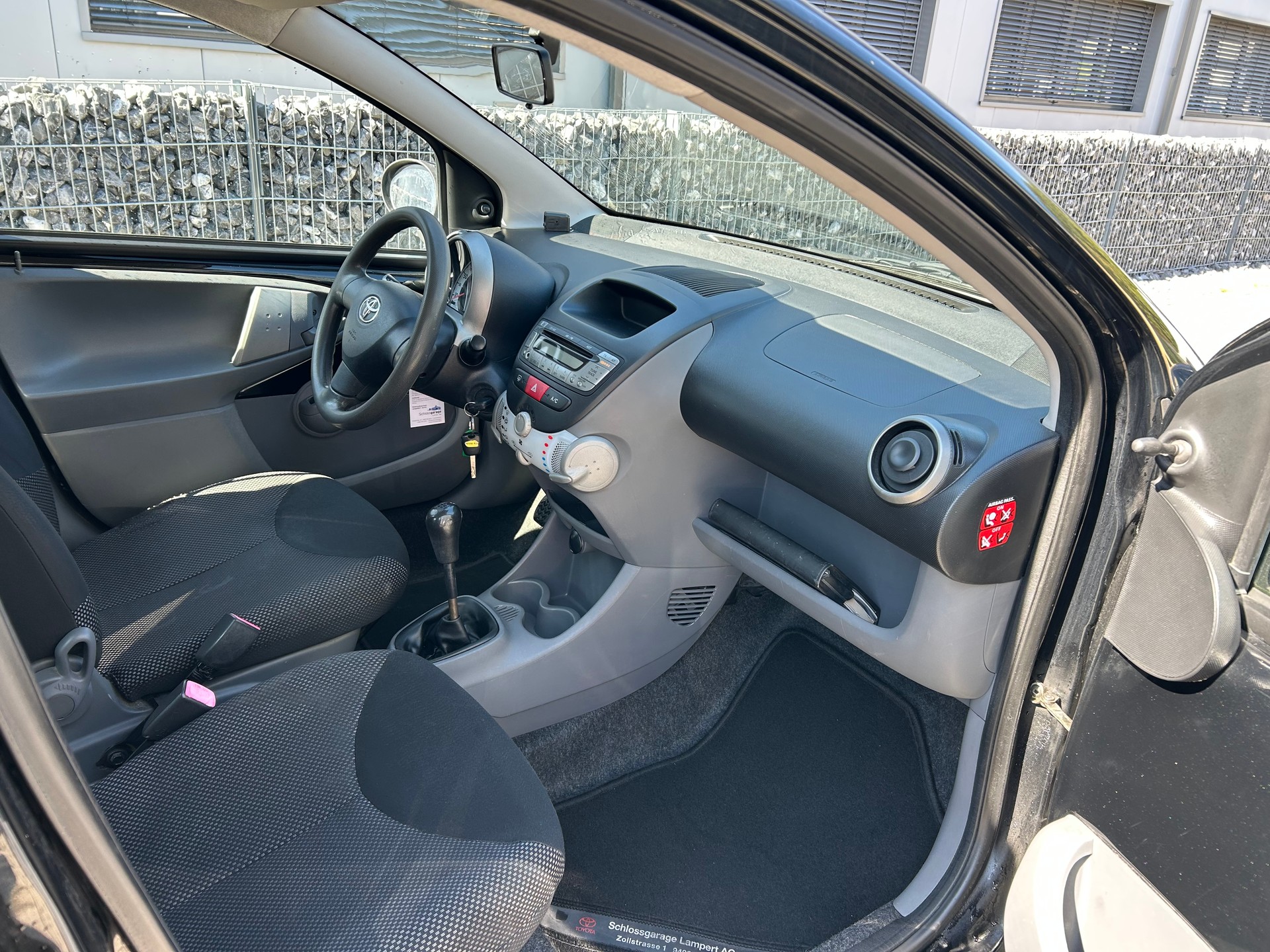 TOYOTA Aygo 1.0 Linea Terra-image-8