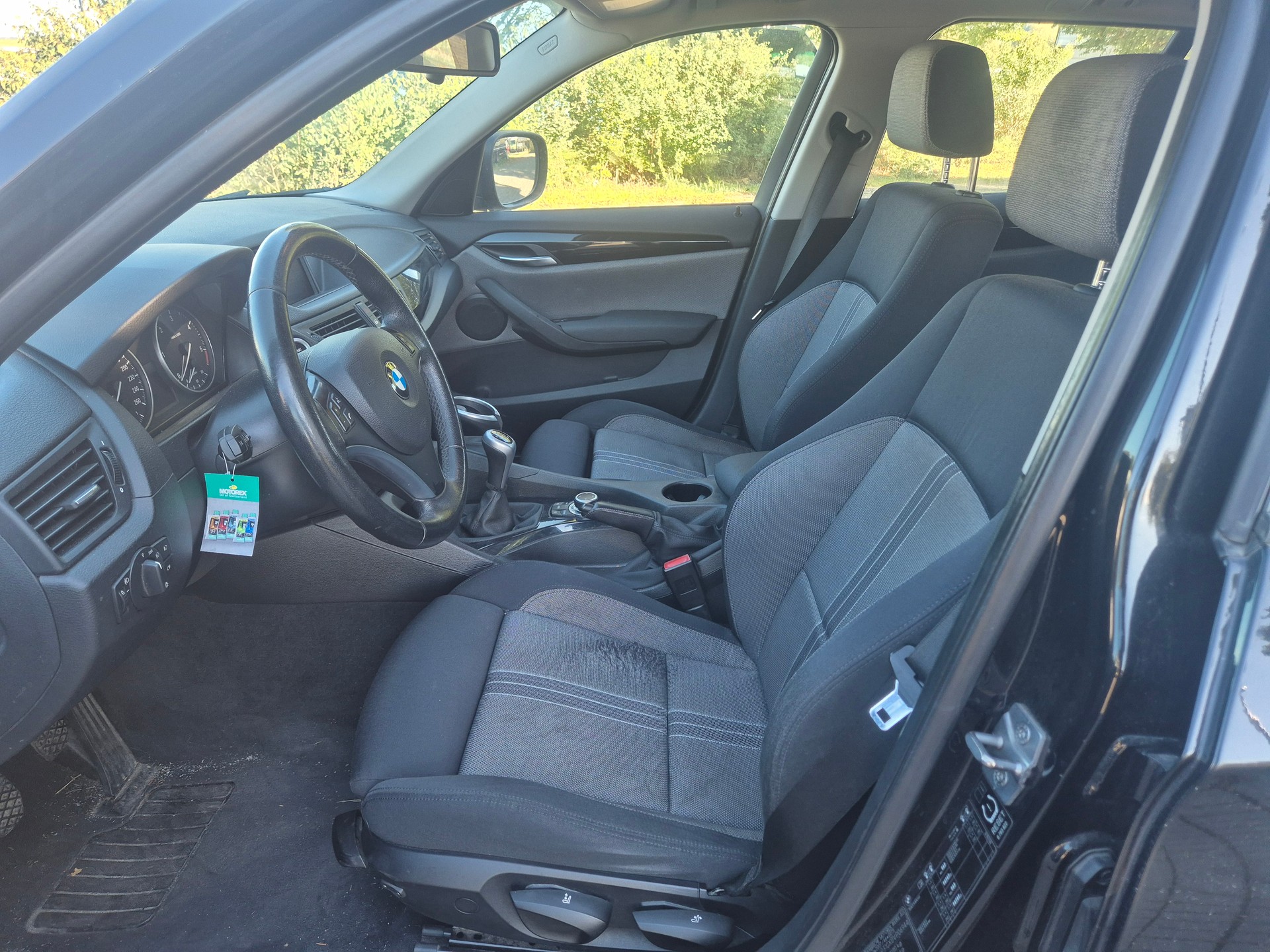 BMW X1 xDrive 20d-image-10