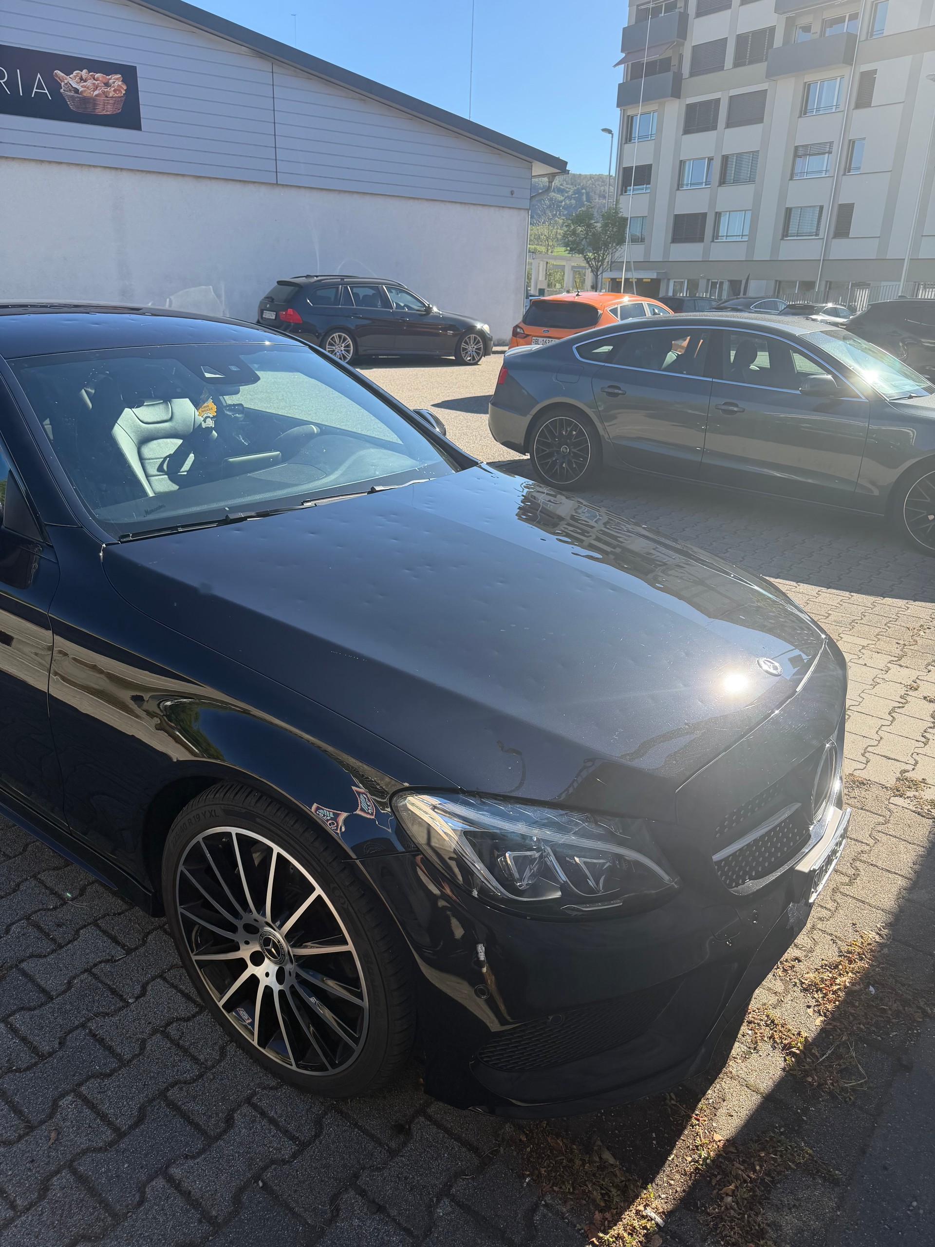 MERCEDES-BENZ C 200 AMG Line 4matic-image-4