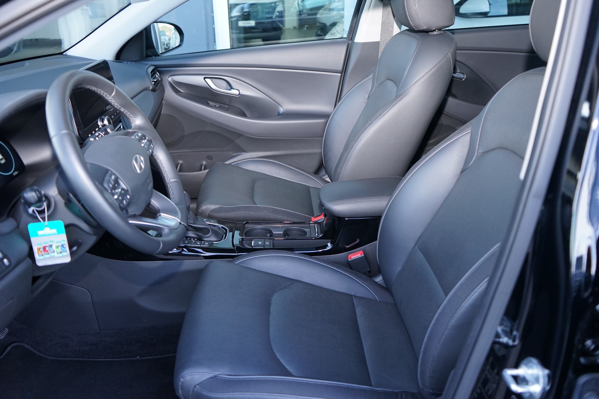 HYUNDAI i30 1.5 T-GDi Vertex 48V MH DCT-image-10
