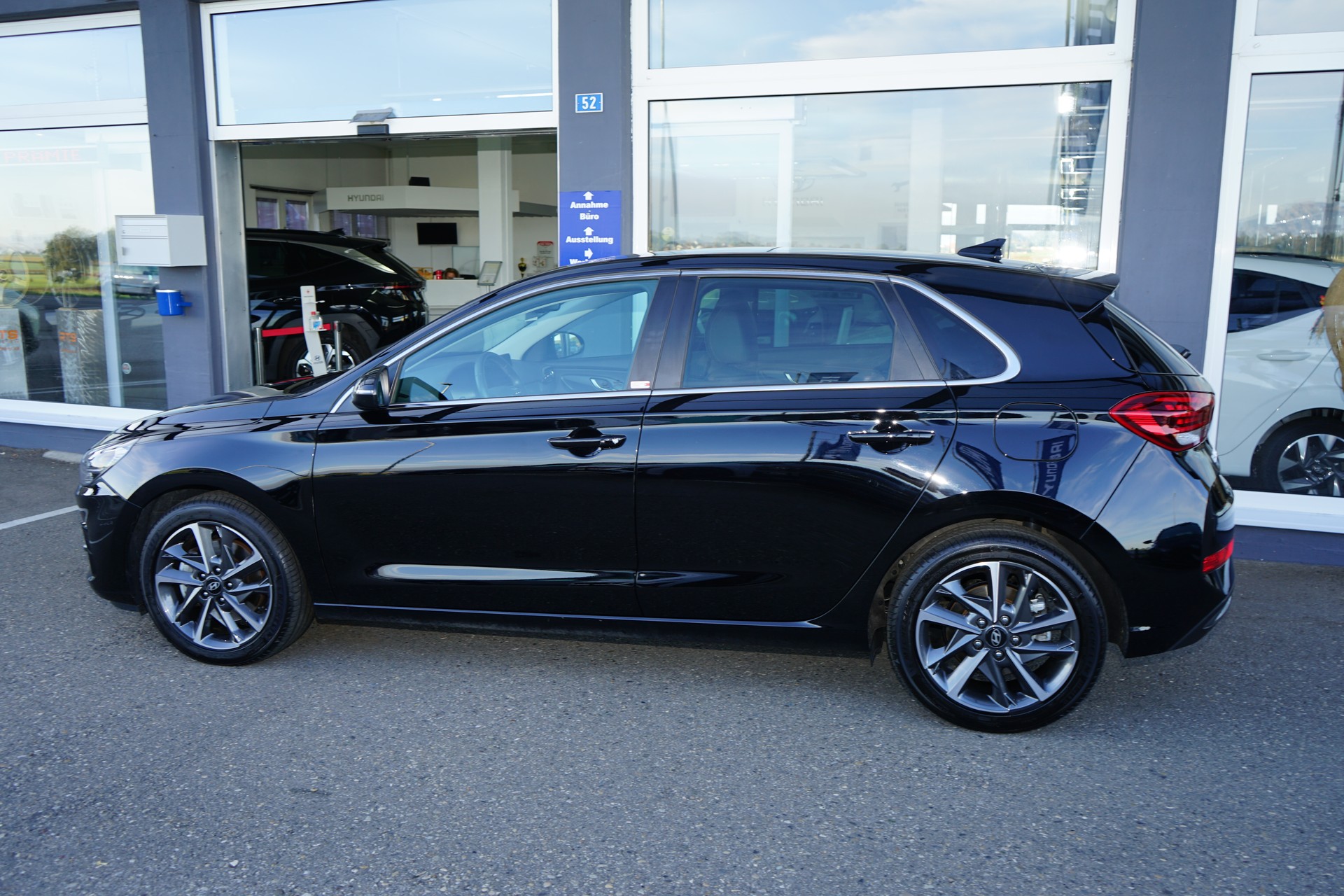 HYUNDAI i30 1.5 T-GDi Vertex 48V MH DCT-image-6