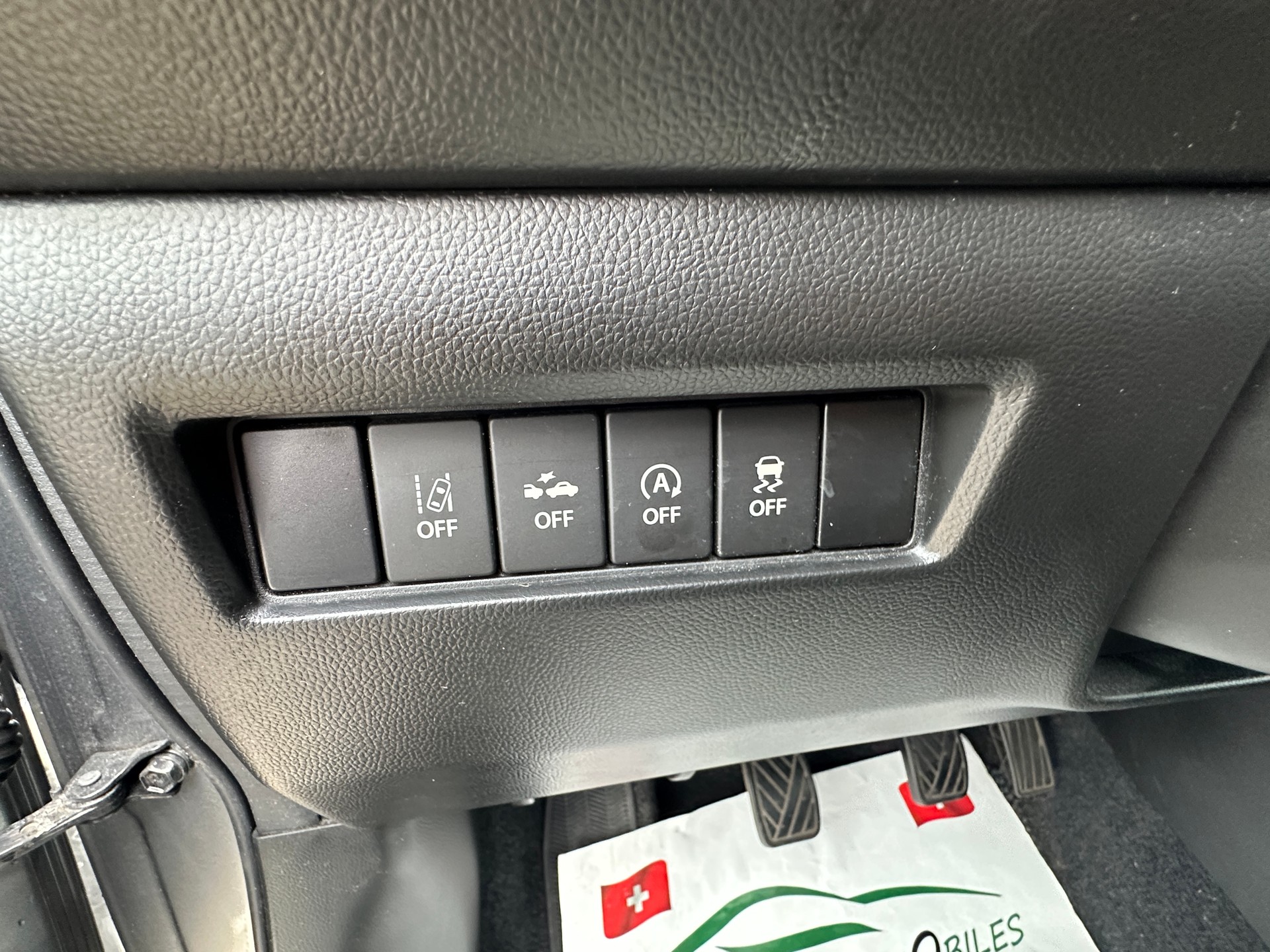 SUZUKI Swift 1.2i 16V SHVS Sergio Cellano Top Hybrid 4x4-image-8
