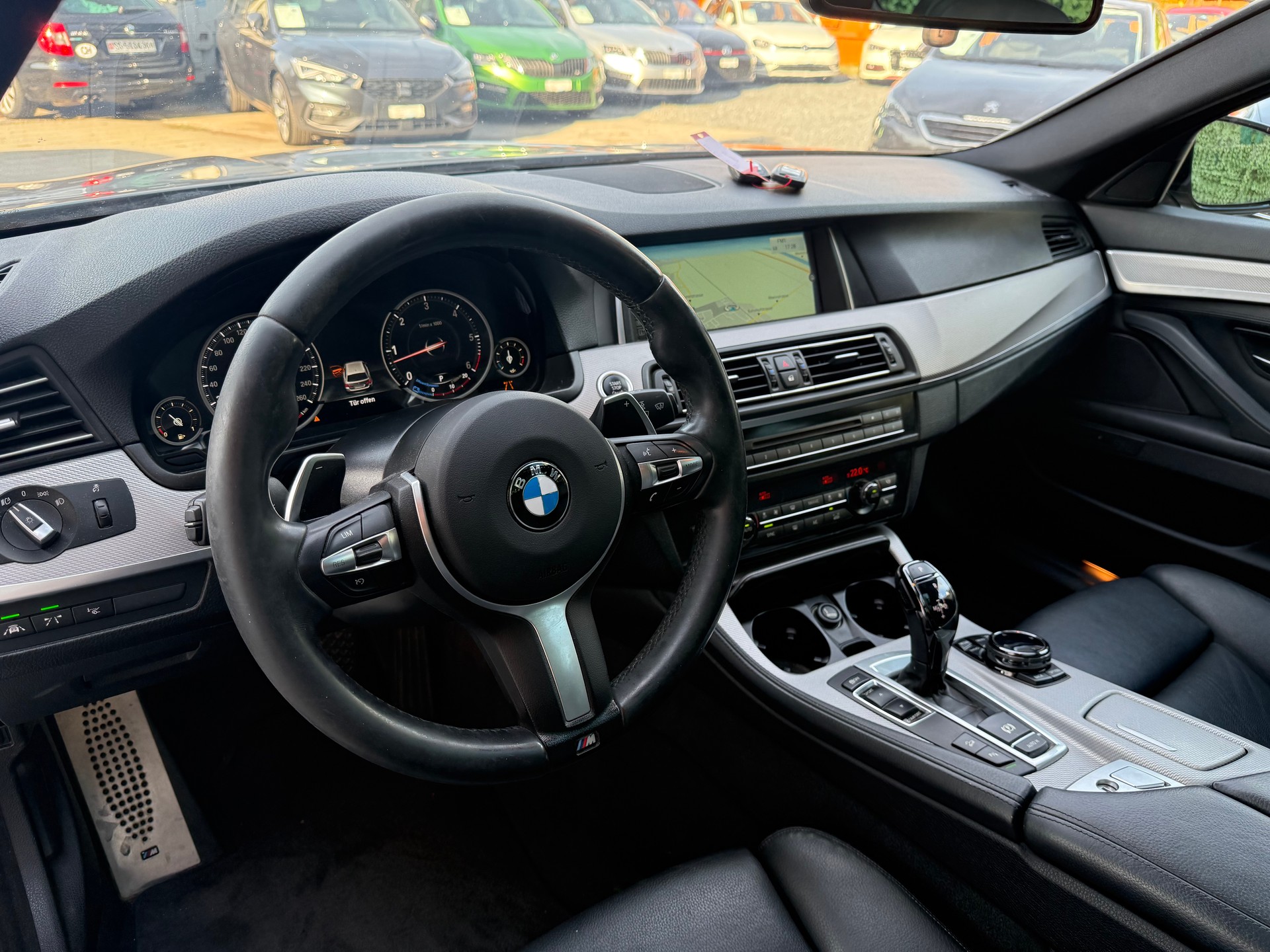 BMW 535d Touring xDrive Steptronic-image-24