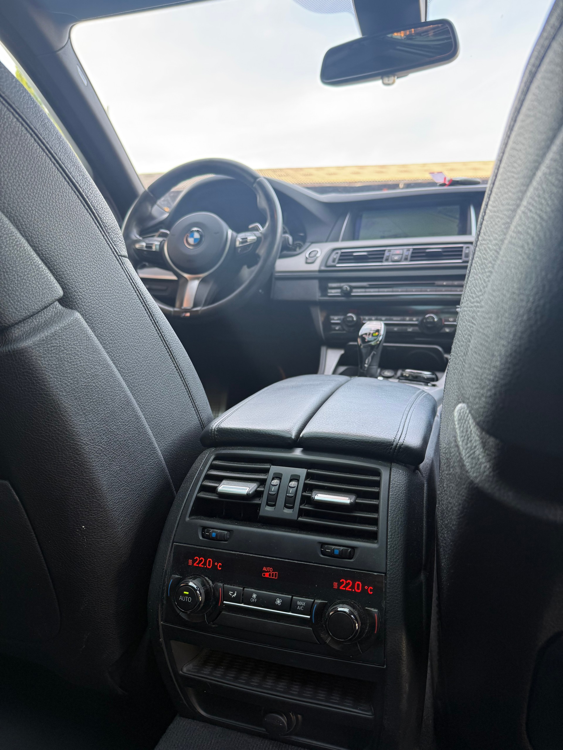 BMW 535d Touring xDrive Steptronic-image-16