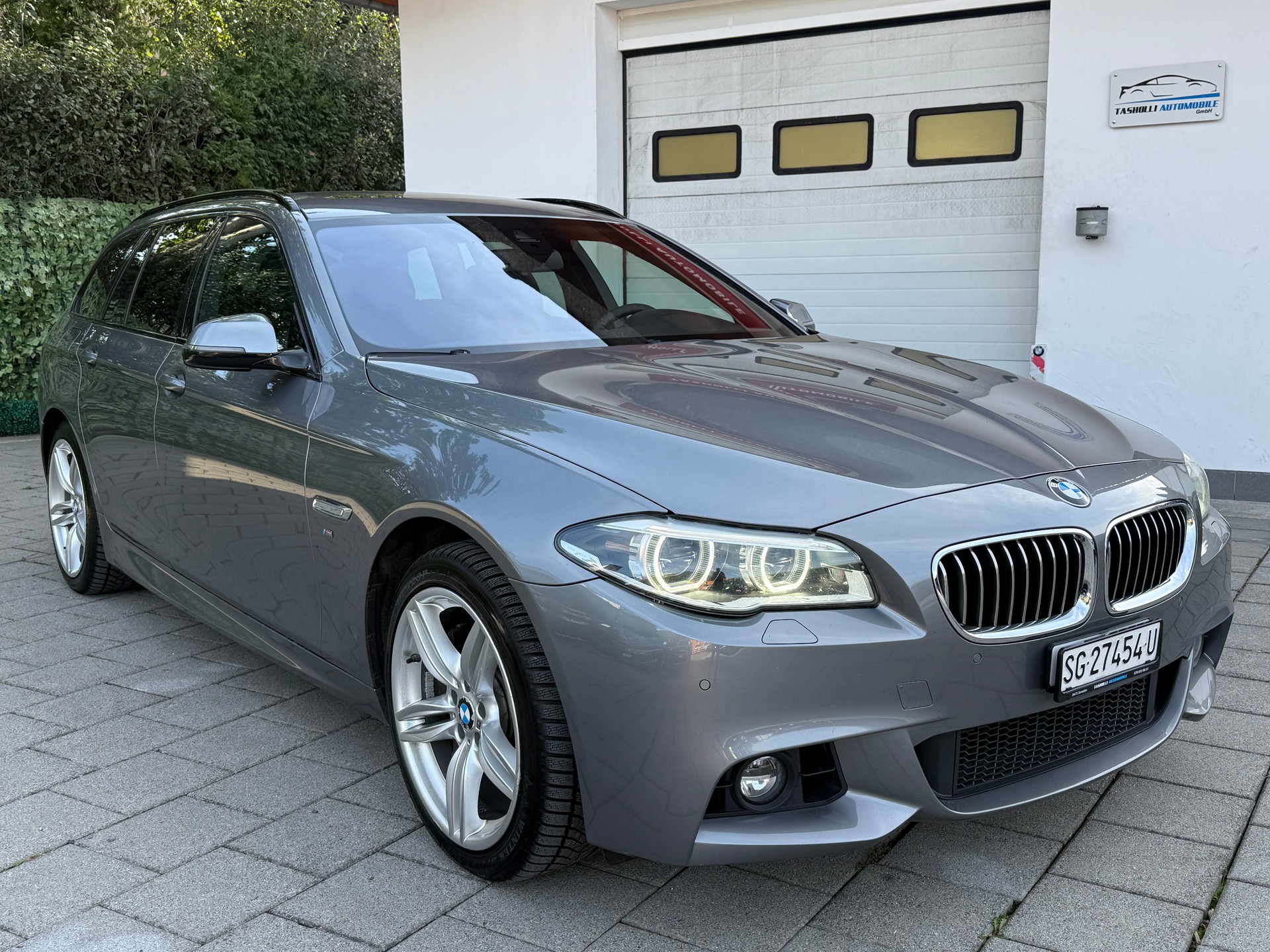 BMW 535d Touring xDrive Steptronic-image-1