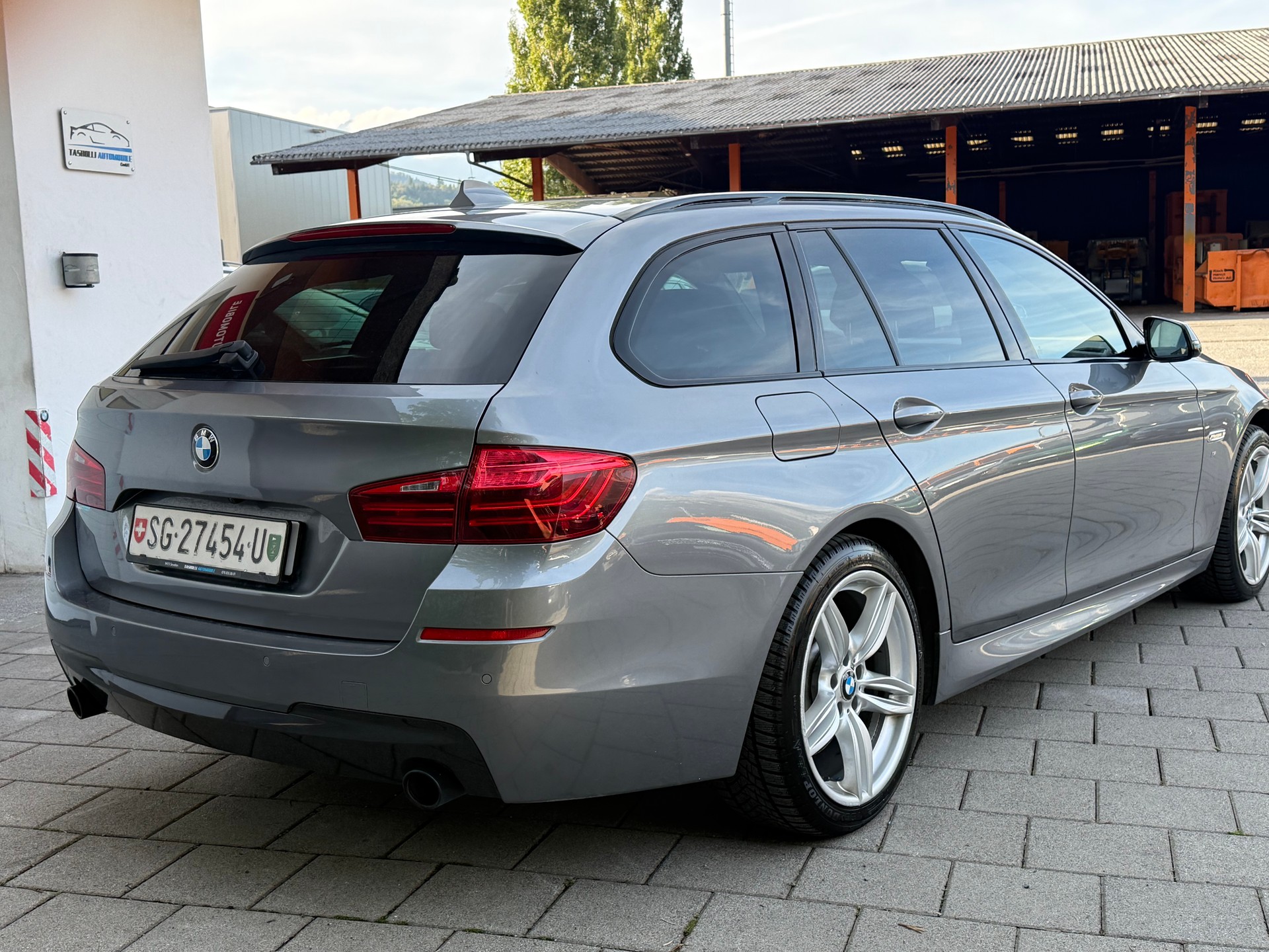 BMW 535d Touring xDrive Steptronic-image-8