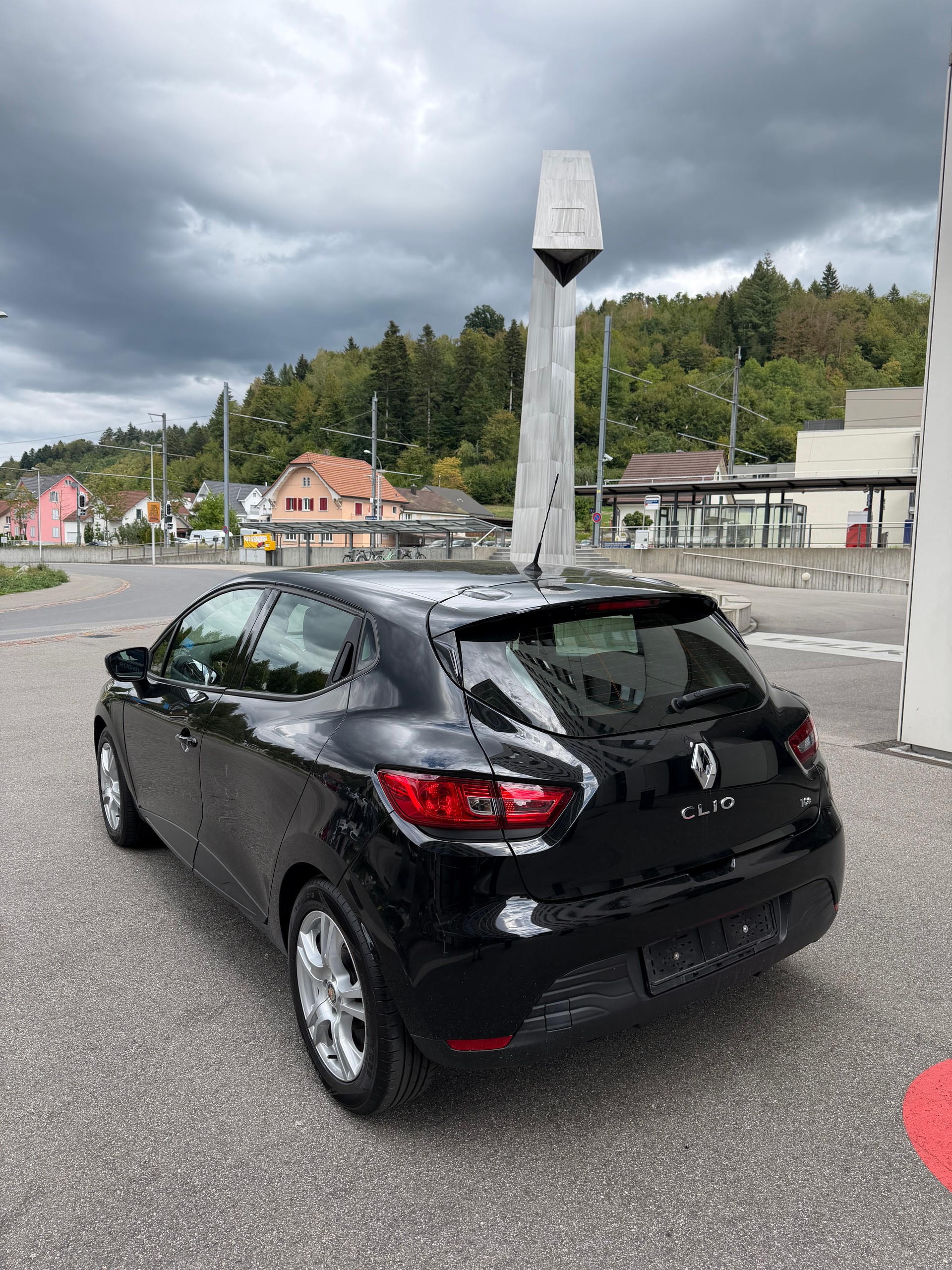 RENAULT Clio 0.9 12V Expression-image-3