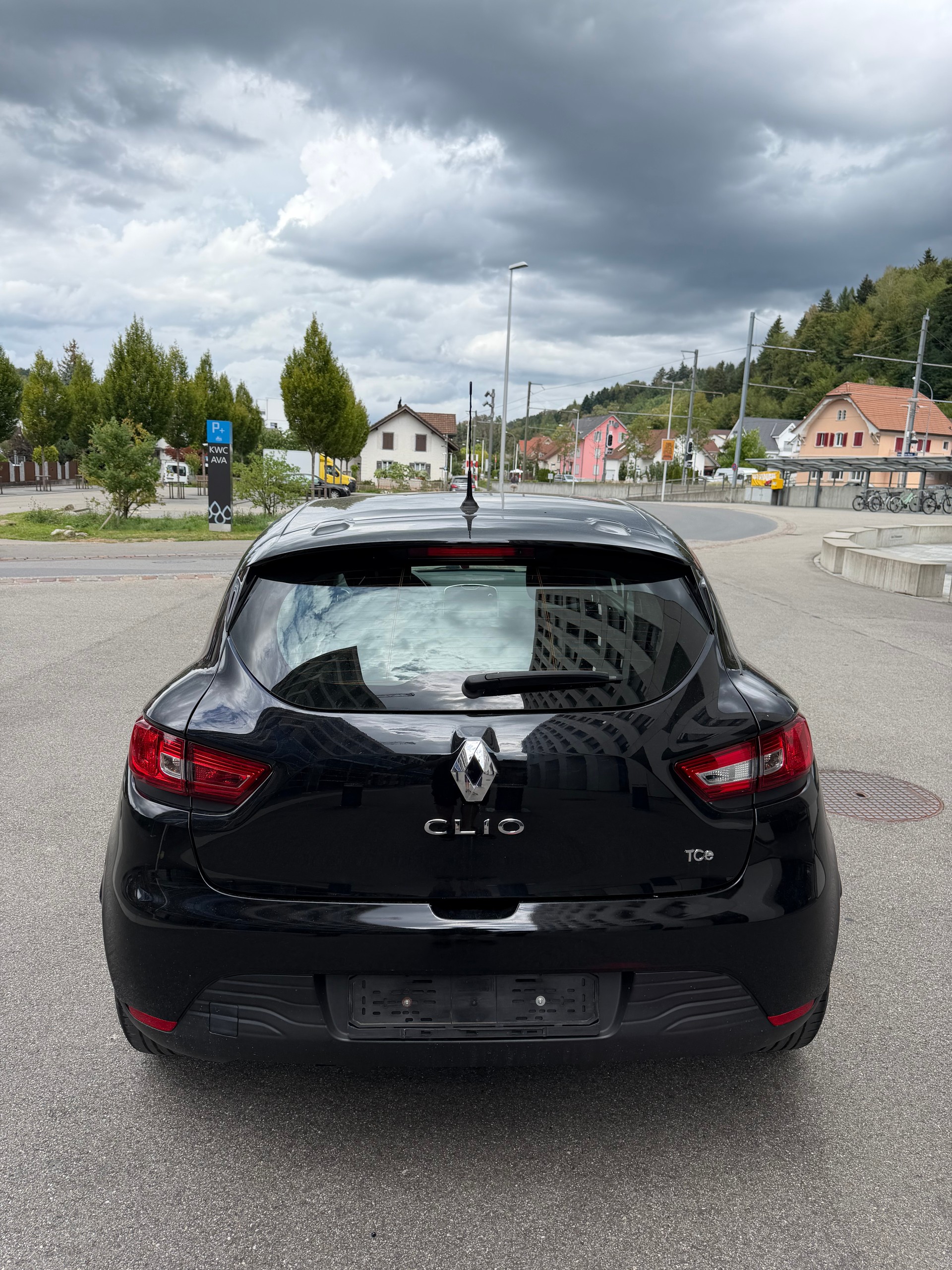 RENAULT Clio 0.9 12V Expression-image-4