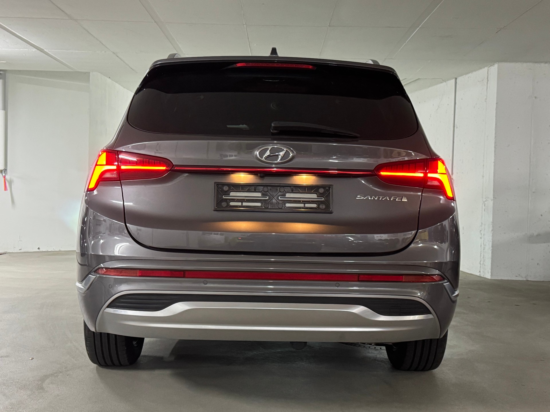 HYUNDAI Santa Fe 1.6 T-GDi HEV Vertex 4WD Automatic-image-5